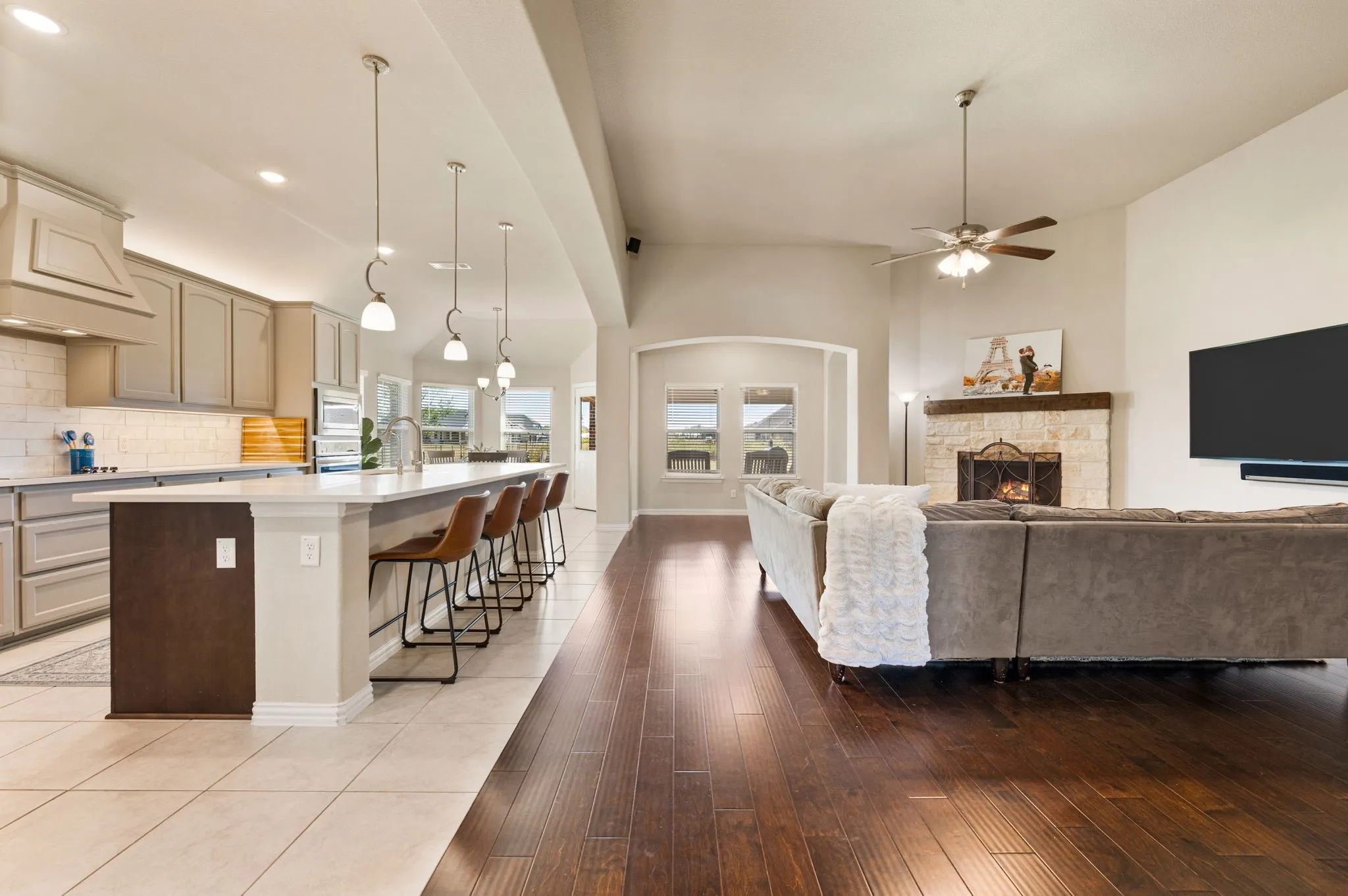 Single Family Residence For Sale in Wise County , 123 Mossy Creek Trail, Rhome, Texas 76078, 4 Bedroom, 3 Bathroom, 3 Garage spaces, 2,629 Sqft, built in 2020, mls#21393621, Real Estate Agent in Rhome, Homes For Sale in Wise county, Homes For Sale in Rhome, Realtor in Rhome Texas, Real Estate Brokerage Independent Realty Texas, Luminita Cordes Realtor