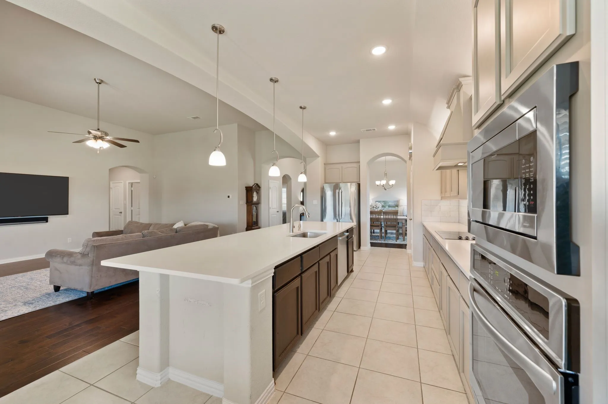 Single Family Residence For Sale in Wise County , 123 Mossy Creek Trail, Rhome, Texas 76078, 4 Bedroom, 3 Bathroom, 3 Garage spaces, 2,629 Sqft, built in 2020, mls#21393621, Real Estate Agent in Rhome, Homes For Sale in Wise county, Homes For Sale in Rhome, Realtor in Rhome Texas, Real Estate Brokerage Independent Realty Texas, Luminita Cordes Realtor