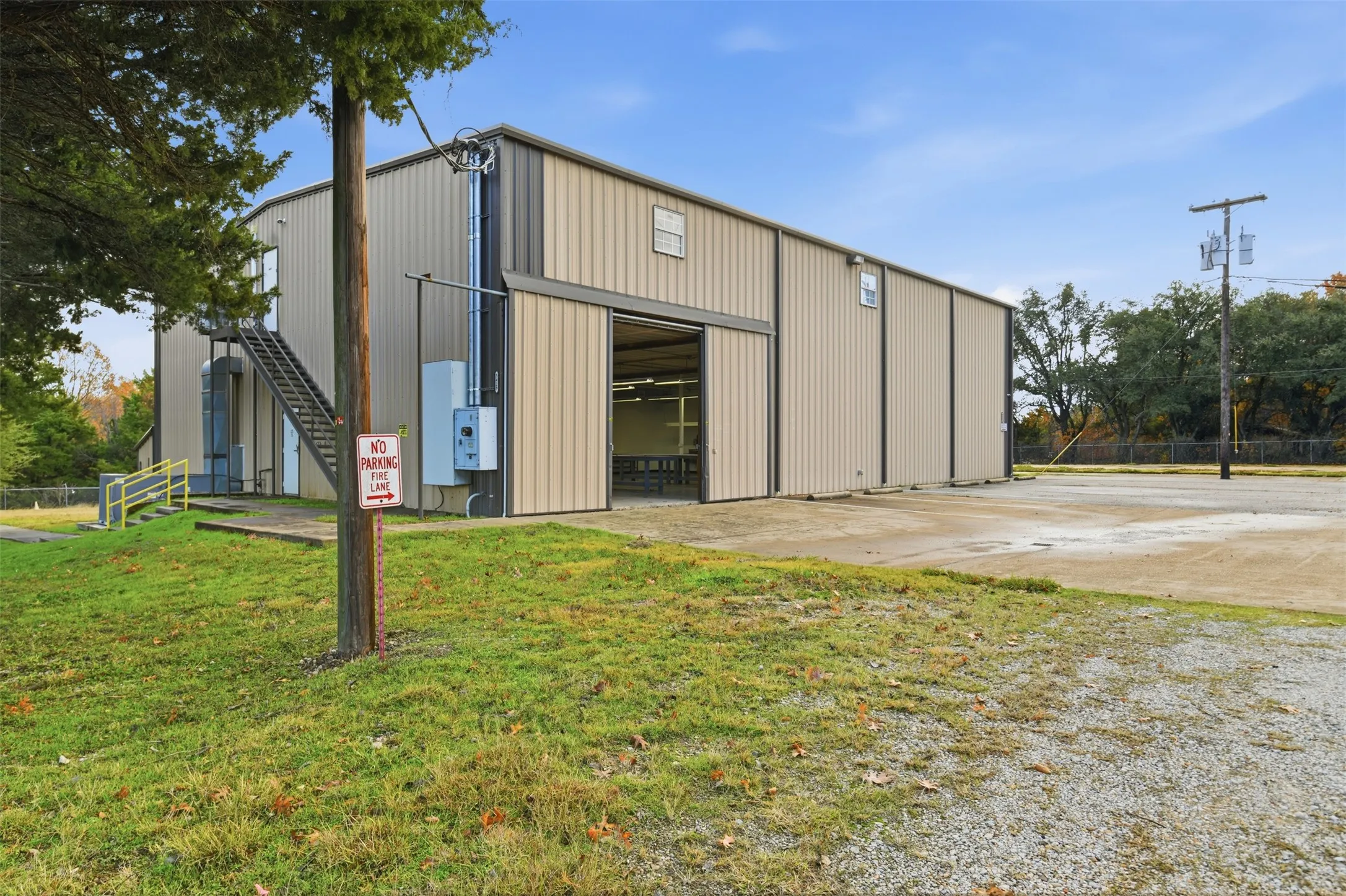 Industrial For Rent in Collin County , 5427 FM 546 2, Princeton, Texas 75407, 0, 0, Garage spaces, 0 Sqft, built in 1995, mls#21393896, Real Estate Agent in Princeton, Homes For Rent in Collin county, Homes For Rent in Princeton, Realtor in Princeton Texas, Real Estate Brokerage Independent Realty Texas, Luminita Cordes Realtor