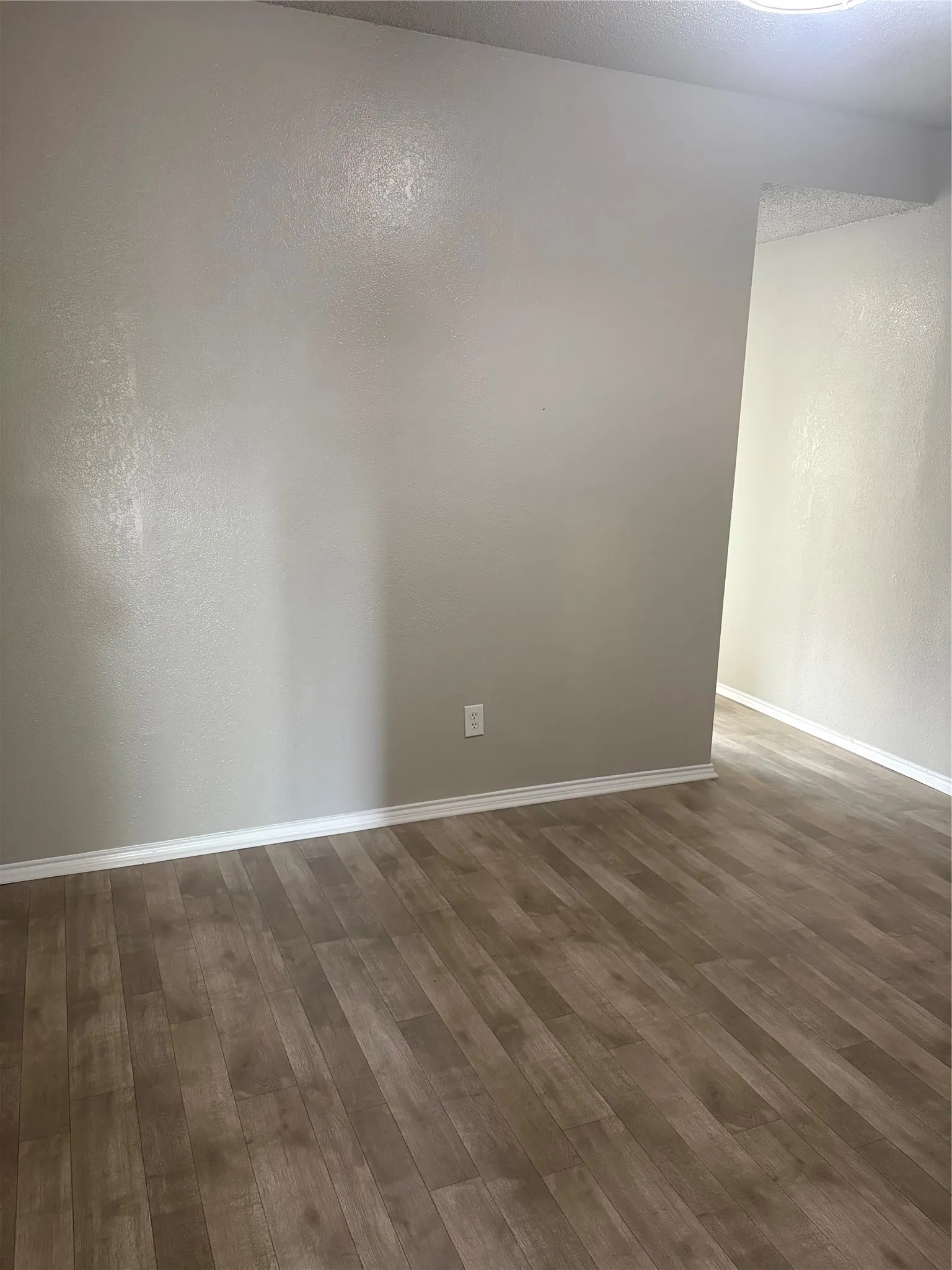 Duplex For Rent in Tarrant County , 10633 Flamewood Drive, Fort Worth, Texas 76140, 3 Bedroom, 2 Bathroom, Garage spaces, 1,340 Sqft, built in 1985, mls#21385638, Real Estate Agent in Fort Worth, Homes For Rent in Tarrant county, Homes For Rent in Fort Worth, Realtor in Fort Worth Texas, Real Estate Brokerage Independent Realty Texas, Luminita Cordes Realtor