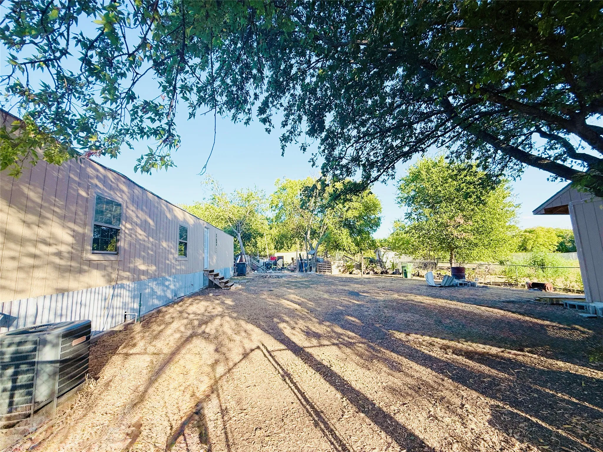 Unimproved Land For Sale in Tarrant County , 900 Stephie Ann Court, Arlington, Texas 76002, 0, 0, Garage spaces, 0 Sqft, built in 1997, mls#21391349, Real Estate Agent in Arlington, Homes For Sale in Tarrant county, Homes For Sale in Arlington, Realtor in Arlington Texas, Real Estate Brokerage Independent Realty Texas, Luminita Cordes Realtor