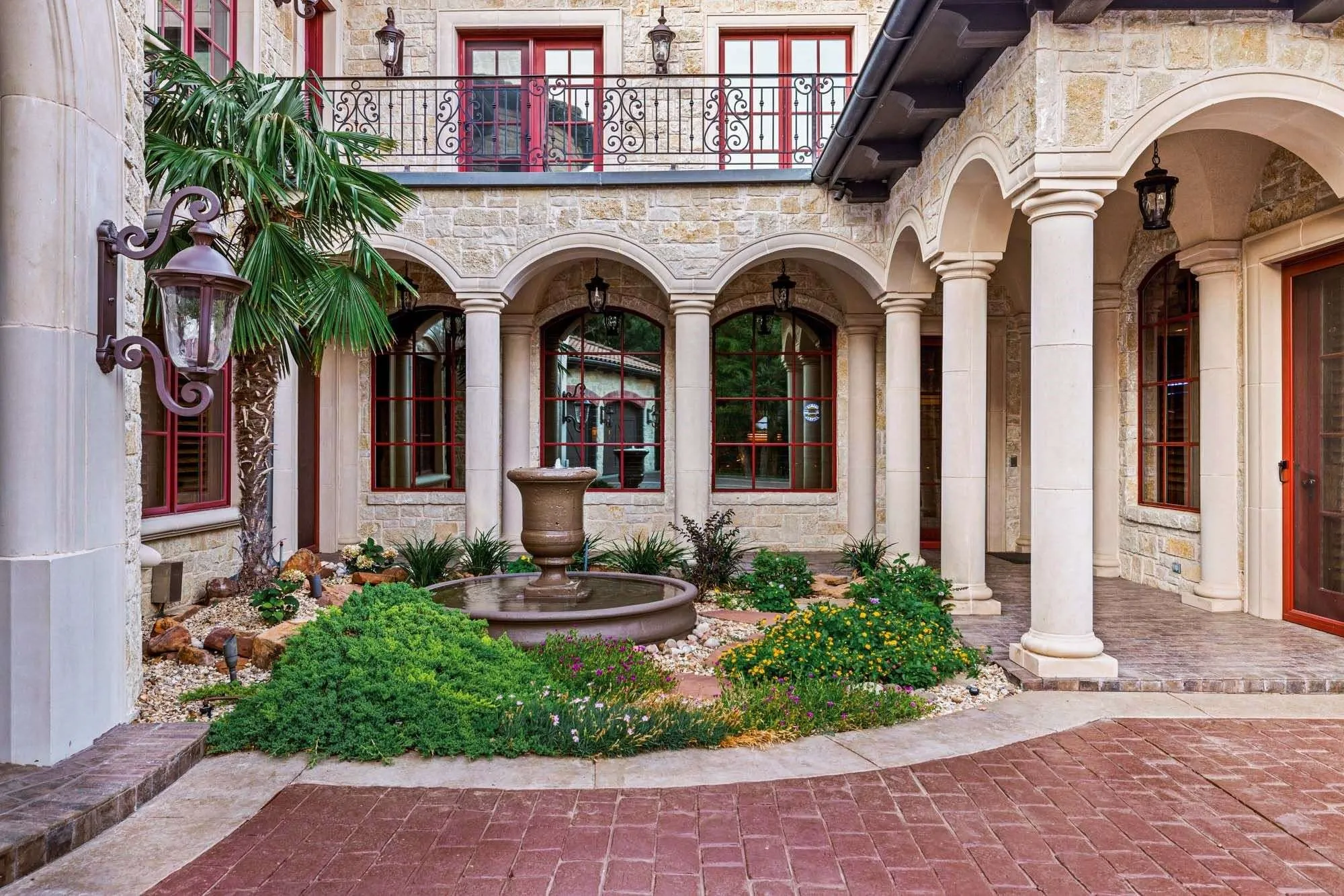 Charming front courtyard