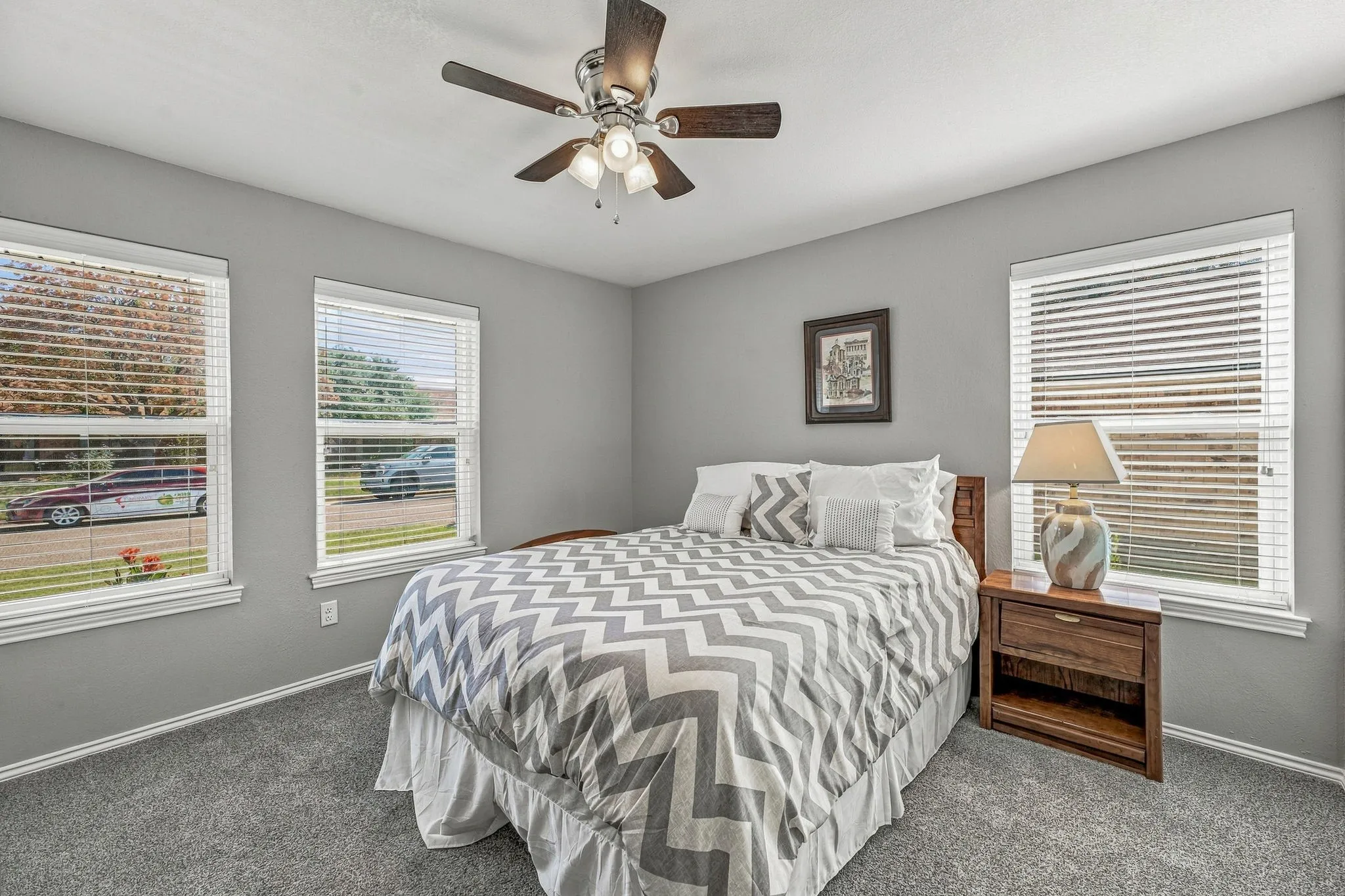 Single Family Residence For Sale in Hood County , 1202 Red Bird Lane, Granbury, Texas 76048, 3 Bedroom, 2 Bathroom, 2 Garage spaces, 2,242 Sqft, built in 1986, mls#21391931, Real Estate Agent in Granbury, Homes For Sale in Hood county, Homes For Sale in Granbury, Realtor in Granbury Texas, Real Estate Brokerage Independent Realty Texas, Luminita Cordes Realtor