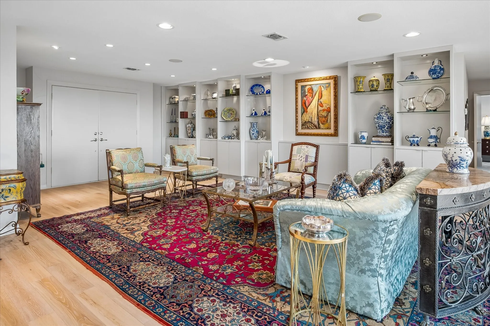 Condominium For Sale in Dallas County , 5200 Keller Springs Road 1217, Dallas, Texas 75248, 2 Bedroom, 3 Bathroom, 2 Garage spaces, 3,370 Sqft, built in 1981, mls#21391785, Real Estate Agent in Dallas, Homes For Sale in Dallas county, Homes For Sale in Dallas, Realtor in Dallas Texas, Real Estate Brokerage Independent Realty Texas, Luminita Cordes Realtor