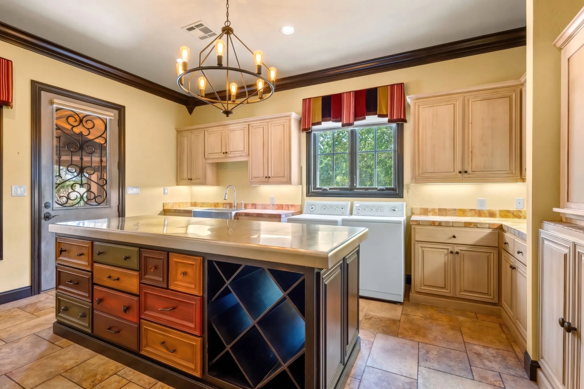 Farm For Sale in Coryell County , 11670 E US Highway 84, Gatesville, Texas 76528, 4 Bedroom, 8 Bathroom, 3 Garage spaces, 8,706 Sqft, built in 2008, mls#21391851, Real Estate Agent in Gatesville, Homes For Sale in Coryell county, Homes For Sale in Gatesville, Realtor in Gatesville Texas, Real Estate Brokerage Independent Realty Texas, Luminita Cordes Realtor