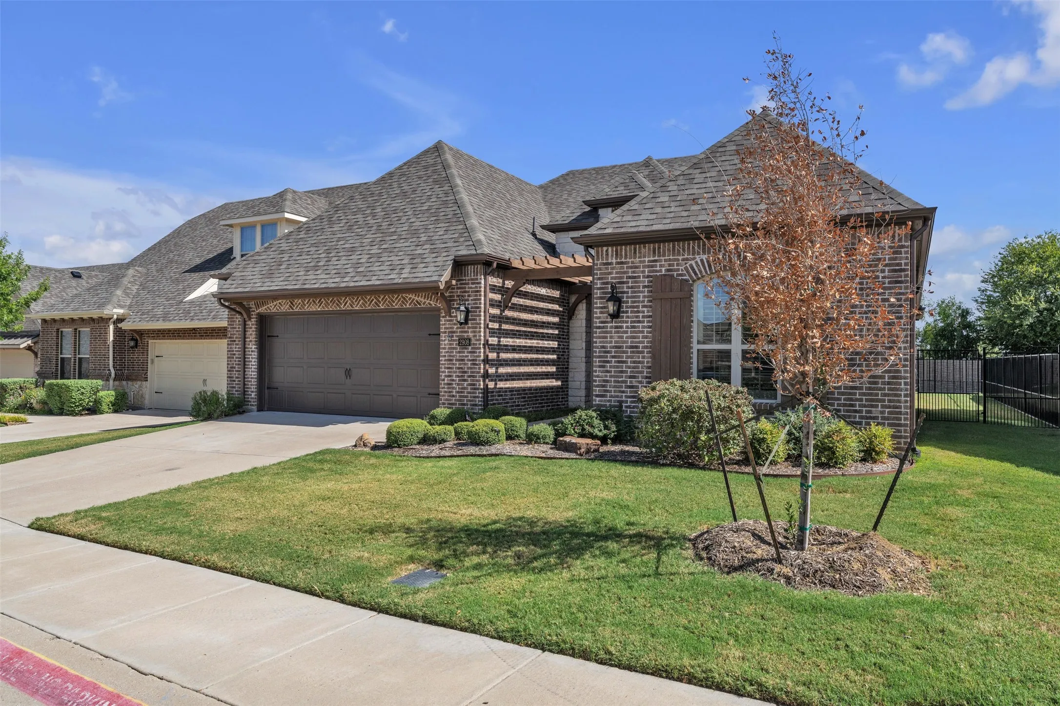Condominium For Sale in Tarrant County , 2908 Esplanade Boulevard 2908, Mansfield, Texas 76063, 2 Bedroom, 2 Bathroom, 2 Garage spaces, 2,560 Sqft, built in 2020, mls#21389857, Real Estate Agent in Mansfield, Homes For Sale in Tarrant county, Homes For Sale in Mansfield, Realtor in Mansfield Texas, Real Estate Brokerage Independent Realty Texas, Luminita Cordes Realtor