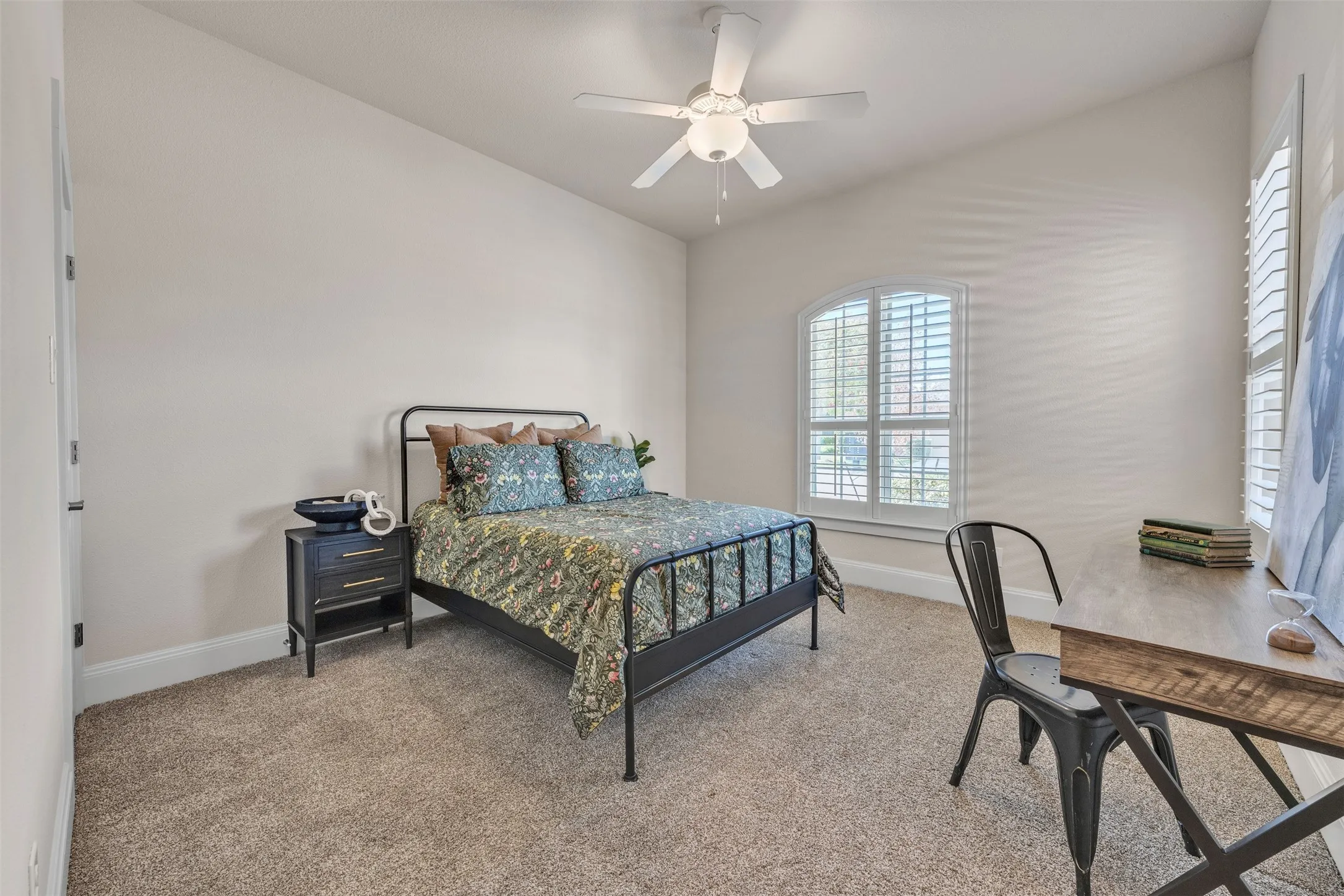 Condominium For Sale in Tarrant County , 2908 Esplanade Boulevard 2908, Mansfield, Texas 76063, 2 Bedroom, 2 Bathroom, 2 Garage spaces, 2,560 Sqft, built in 2020, mls#21389857, Real Estate Agent in Mansfield, Homes For Sale in Tarrant county, Homes For Sale in Mansfield, Realtor in Mansfield Texas, Real Estate Brokerage Independent Realty Texas, Luminita Cordes Realtor