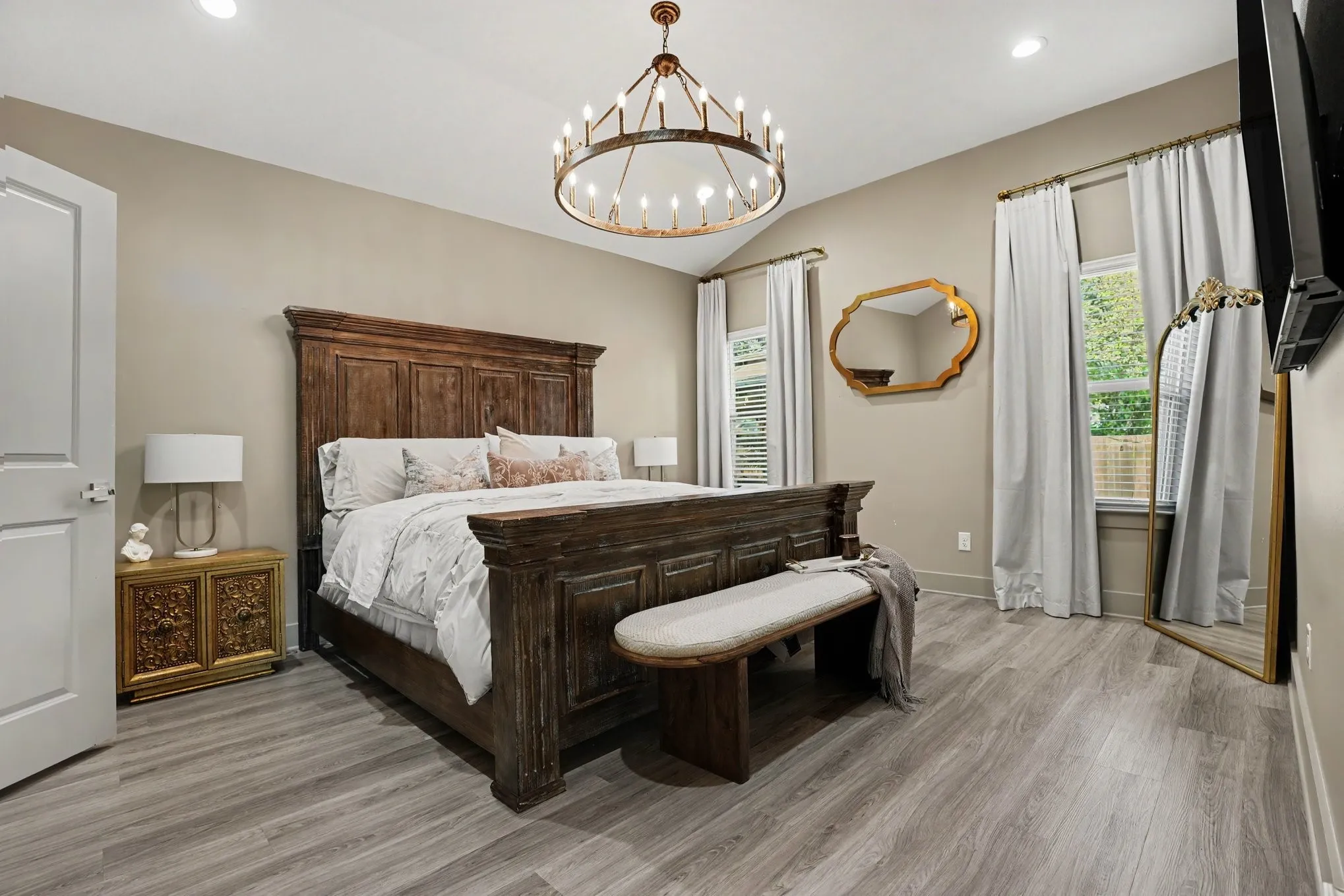 Single Family Residence For Sale in Dallas County , 511 Woodbine Avenue, Dallas, Texas 75203, 3 Bedroom, 2 Bathroom, 2 Garage spaces, 1,612 Sqft, built in 2024, mls#21390747, Real Estate Agent in Dallas, Homes For Sale in Dallas county, Homes For Sale in Dallas, Realtor in Dallas Texas, Real Estate Brokerage Independent Realty Texas, Luminita Cordes Realtor