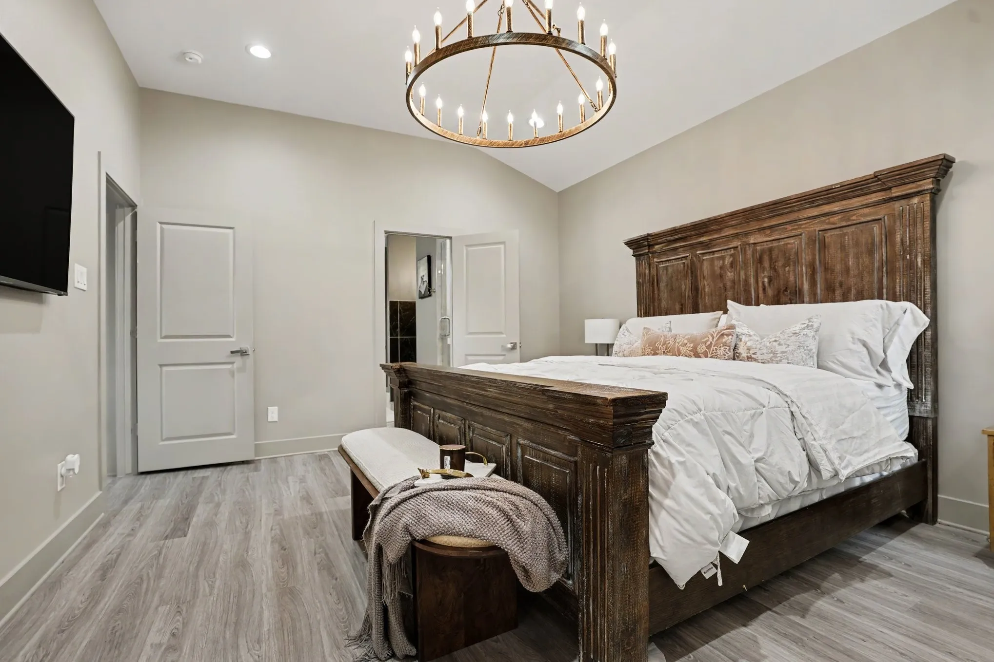 Single Family Residence For Sale in Dallas County , 511 Woodbine Avenue, Dallas, Texas 75203, 3 Bedroom, 2 Bathroom, 2 Garage spaces, 1,612 Sqft, built in 2024, mls#21390747, Real Estate Agent in Dallas, Homes For Sale in Dallas county, Homes For Sale in Dallas, Realtor in Dallas Texas, Real Estate Brokerage Independent Realty Texas, Luminita Cordes Realtor