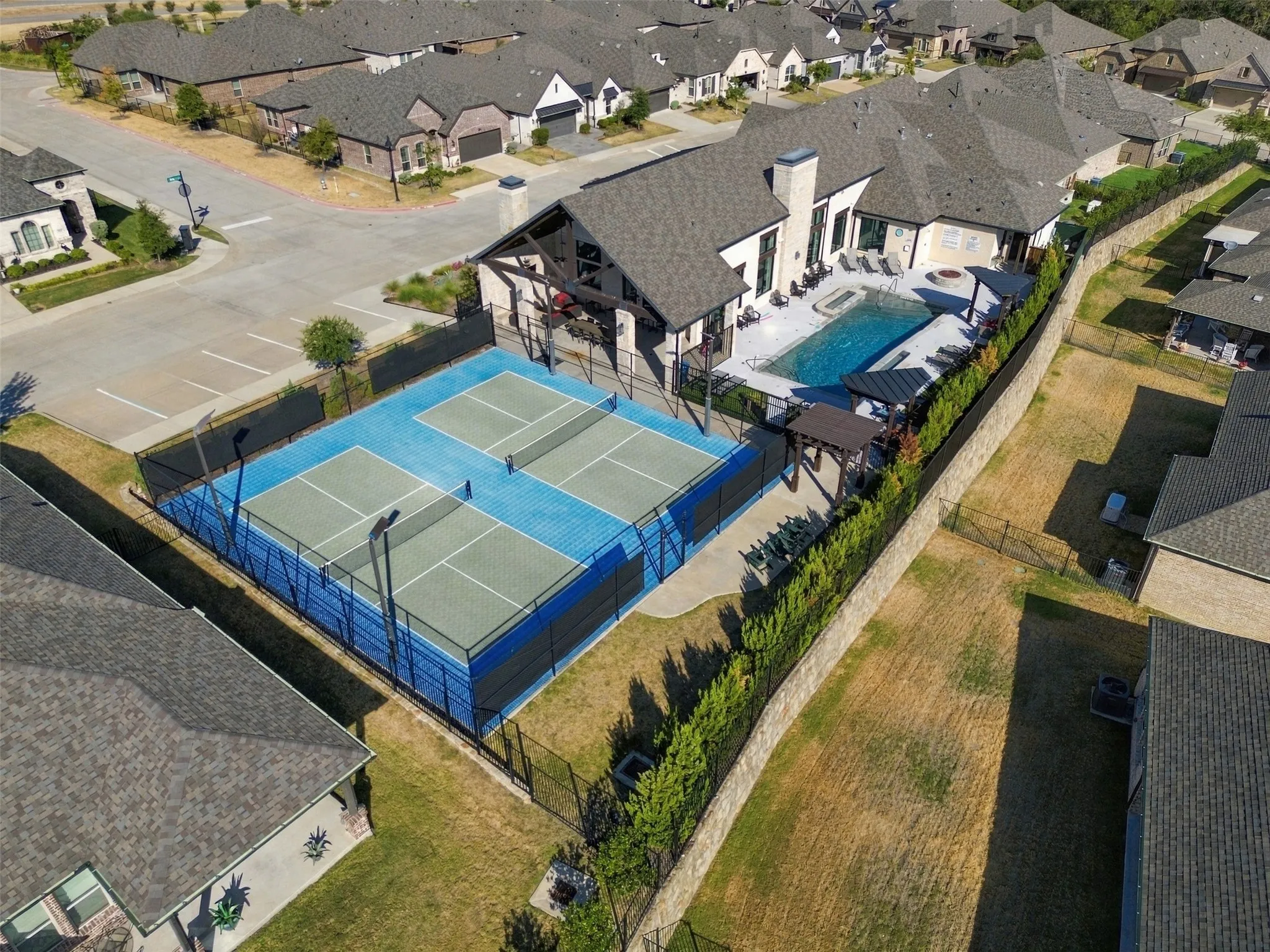 Single Family Residence For Sale in Rockwall County , 840 Sendera Lane, Rockwall, Texas 75087, 2 Bedroom, 2 Bathroom, 2 Garage spaces, 2,122 Sqft, built in 2022, mls#21390335, Real Estate Agent in Rockwall, Homes For Sale in Rockwall county, Homes For Sale in Rockwall, Realtor in Rockwall Texas, Real Estate Brokerage Independent Realty Texas, Luminita Cordes Realtor