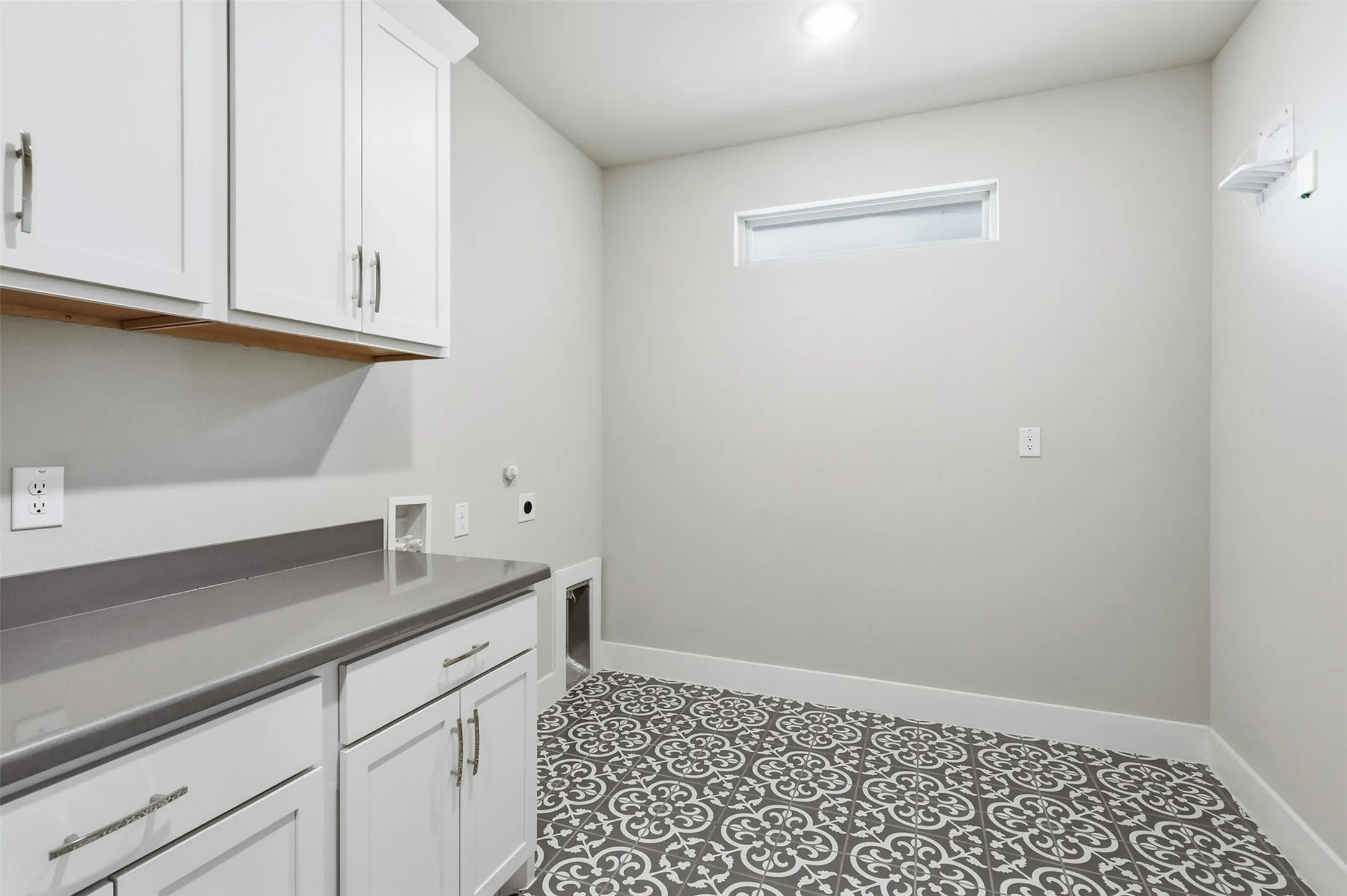 Single Family Residence For Sale in Rockwall County , 840 Sendera Lane, Rockwall, Texas 75087, 2 Bedroom, 2 Bathroom, 2 Garage spaces, 2,122 Sqft, built in 2022, mls#21390335, Real Estate Agent in Rockwall, Homes For Sale in Rockwall county, Homes For Sale in Rockwall, Realtor in Rockwall Texas, Real Estate Brokerage Independent Realty Texas, Luminita Cordes Realtor