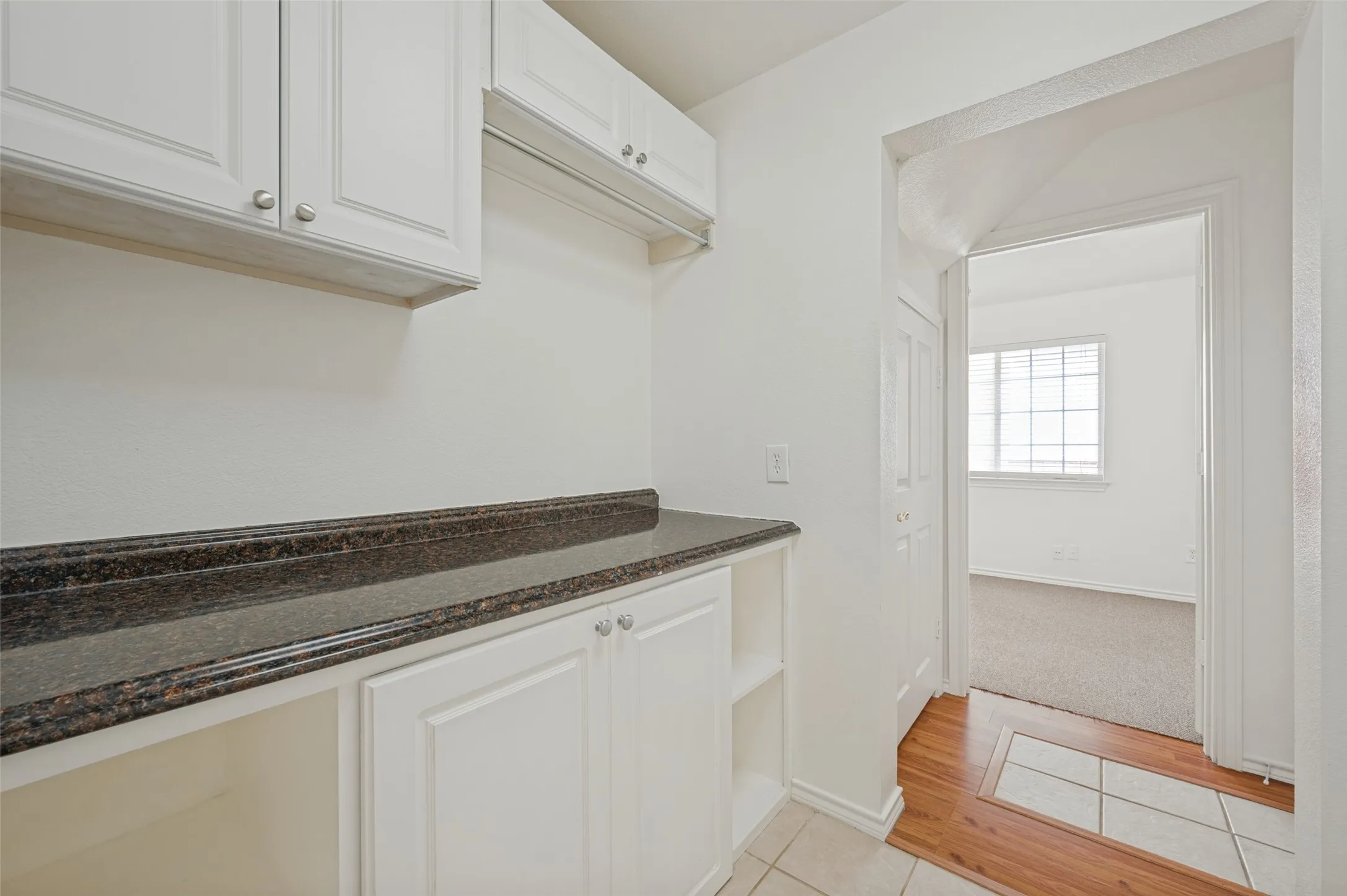 Single Family Residence For Sale in Collin County , 8804 Aviary Drive, Mc Kinney, Texas 75072, 3 Bedroom, 2 Bathroom, 2 Garage spaces, 2,603 Sqft, built in 1999, mls#21392267, Real Estate Agent in Mc Kinney, Homes For Sale in Collin county, Homes For Sale in Mc Kinney, Realtor in Mc Kinney Texas, Real Estate Brokerage Independent Realty Texas, Luminita Cordes Realtor