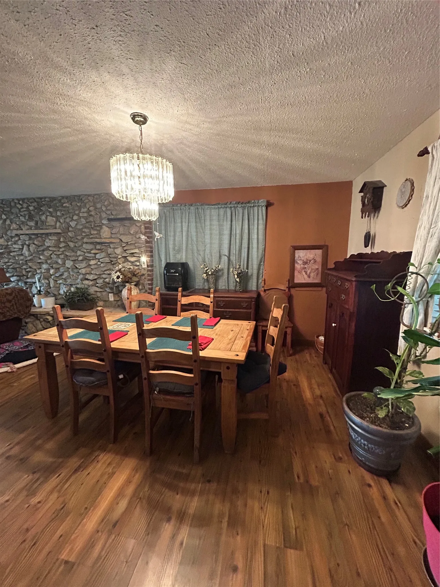Wood-finish flooring throughout