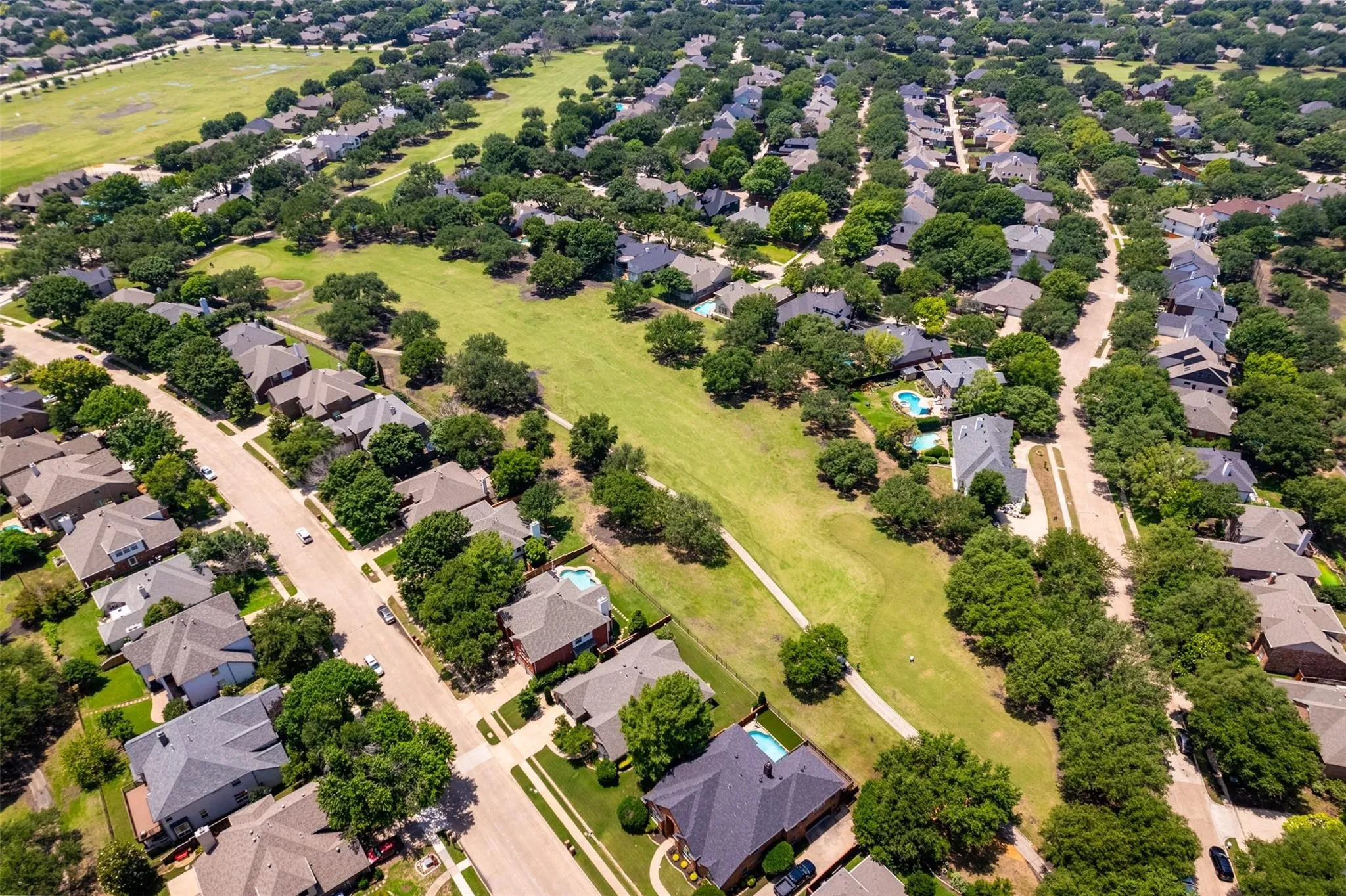 Single Family Residence For Rent in Collin County , 11101 Ormond Lane, Frisco, Texas 75035, 4 Bedroom, 2 Bathroom, 2 Garage spaces, 2,649 Sqft, built in 1988, mls#21393927, Real Estate Agent in Frisco, Homes For Rent in Collin county, Homes For Rent in Frisco, Realtor in Frisco Texas, Real Estate Brokerage Independent Realty Texas, Luminita Cordes Realtor