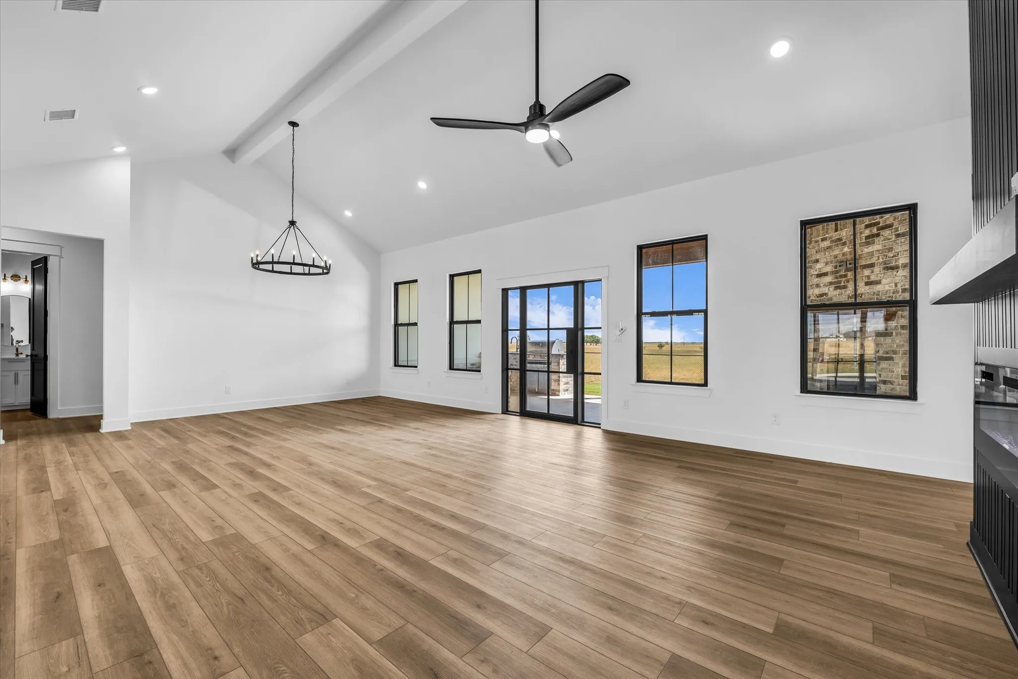 Single Family Residence For Sale in Mc Lennan County , 611 Willow Moon Ranch, Crawford, Texas 76638, 4 Bedroom, 4 Bathroom, 3 Garage spaces, 2,602 Sqft, built in 2026, mls#21393846, Real Estate Agent in Crawford, Homes For Sale in Mc Lennan county, Homes For Sale in Crawford, Realtor in Crawford Texas, Real Estate Brokerage Independent Realty Texas, Luminita Cordes Realtor