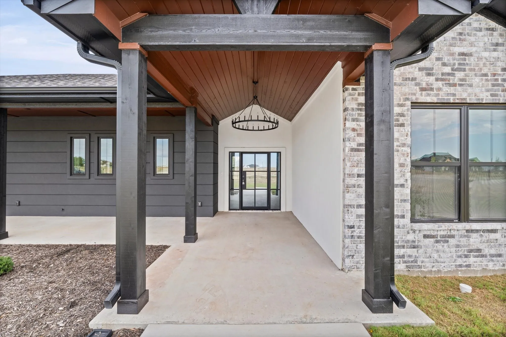 Single Family Residence For Sale in Mc Lennan County , 611 Willow Moon Ranch, Crawford, Texas 76638, 4 Bedroom, 4 Bathroom, 3 Garage spaces, 2,602 Sqft, built in 2026, mls#21393846, Real Estate Agent in Crawford, Homes For Sale in Mc Lennan county, Homes For Sale in Crawford, Realtor in Crawford Texas, Real Estate Brokerage Independent Realty Texas, Luminita Cordes Realtor