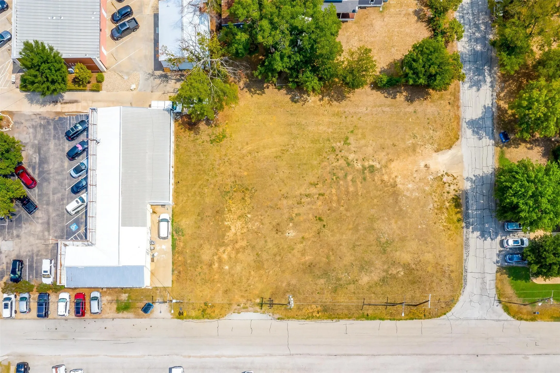 Unimproved Land For Sale in Johnson County , 133 Commerce Corner, Burleson, Texas 76028, 0, 0, Garage spaces, 0 Sqft, built in 0, mls#21392311, Real Estate Agent in Burleson, Homes For Sale in Johnson county, Homes For Sale in Burleson, Realtor in Burleson Texas, Real Estate Brokerage Independent Realty Texas, Luminita Cordes Realtor