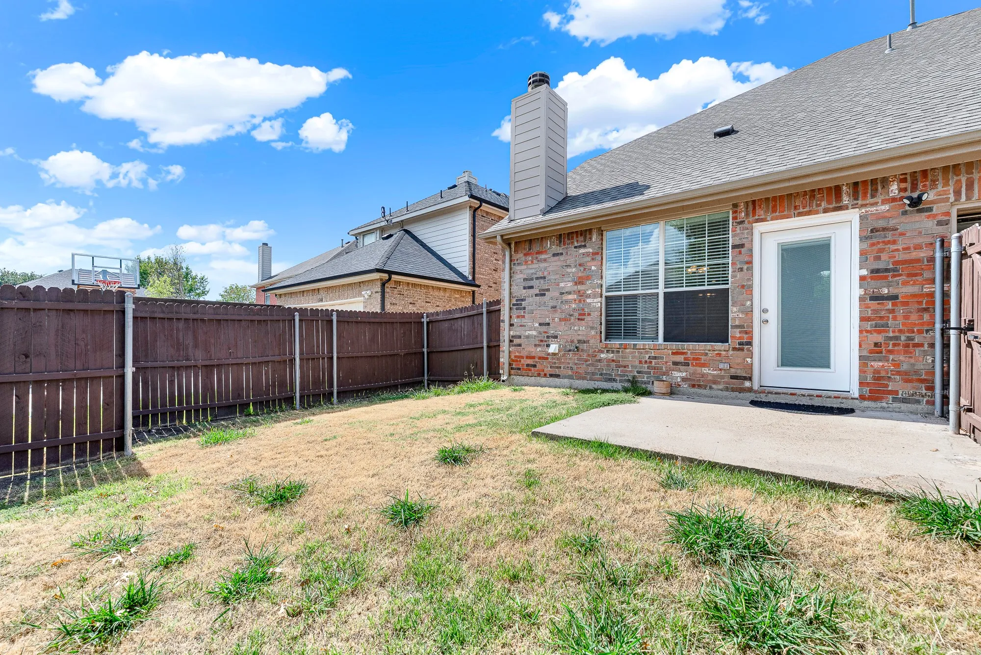 Single Family Residence For Sale in Denton County , 13270 Roadster Drive, Frisco, Texas 75033, 4 Bedroom, 3 Bathroom, 2 Garage spaces, 3,230 Sqft, built in 2004, mls#21308976, Real Estate Agent in Frisco, Homes For Sale in Denton county, Homes For Sale in Frisco, Realtor in Frisco Texas, Real Estate Brokerage Independent Realty Texas, Luminita Cordes Realtor