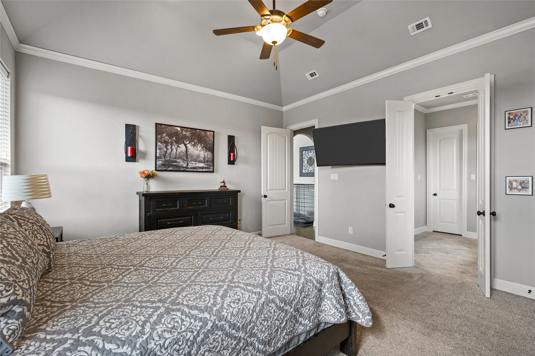 Single Family Residence For Sale in Mc Lennan County , 2109 Therese, Waco, Texas 76712, 5 Bedroom, 3 Bathroom, 2 Garage spaces, 2,889 Sqft, built in 2016, mls#21393744, Real Estate Agent in Waco, Homes For Sale in Mc Lennan county, Homes For Sale in Waco, Realtor in Waco Texas, Real Estate Brokerage Independent Realty Texas, Luminita Cordes Realtor