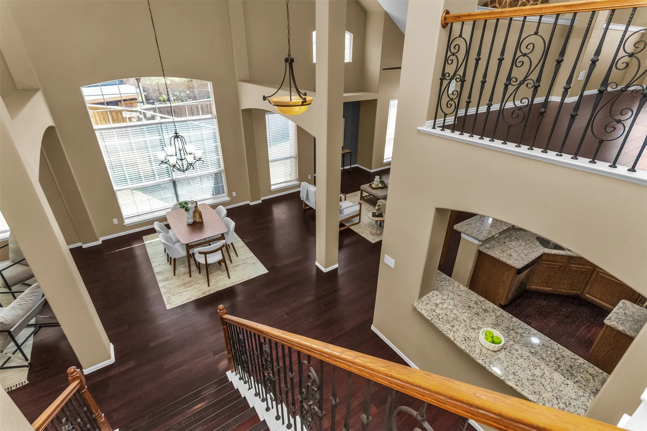 Single Family Residence For Rent in Collin County , 11701 Lampwick Lane, Frisco, Texas 75035, 4 Bedroom, 4 Bathroom, 2 Garage spaces, 3,980 Sqft, built in 2005, mls#21392082, Real Estate Agent in Frisco, Homes For Rent in Collin county, Homes For Rent in Frisco, Realtor in Frisco Texas, Real Estate Brokerage Independent Realty Texas, Luminita Cordes Realtor