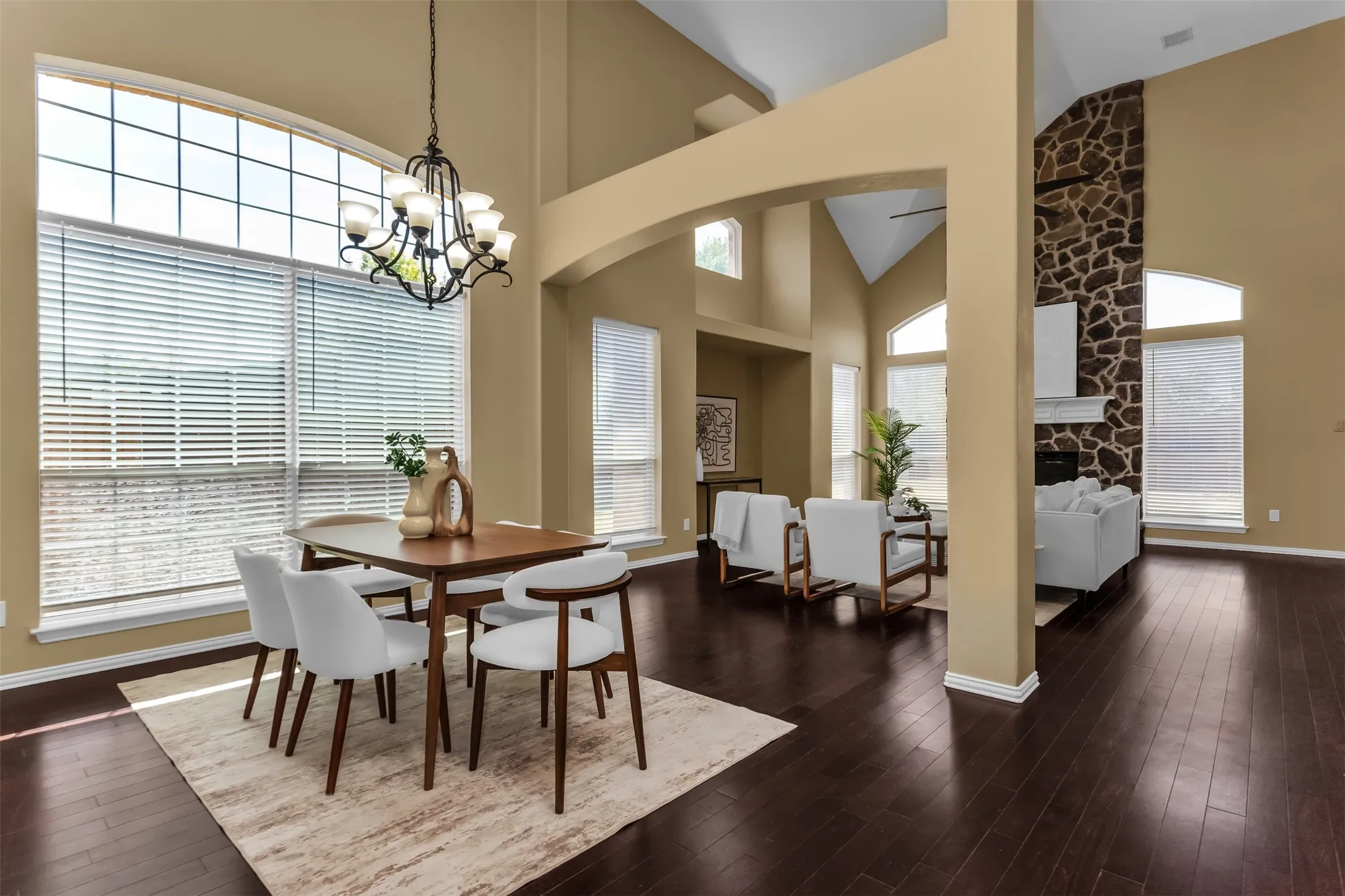 Single Family Residence For Rent in Collin County , 11701 Lampwick Lane, Frisco, Texas 75035, 4 Bedroom, 4 Bathroom, 2 Garage spaces, 3,980 Sqft, built in 2005, mls#21392082, Real Estate Agent in Frisco, Homes For Rent in Collin county, Homes For Rent in Frisco, Realtor in Frisco Texas, Real Estate Brokerage Independent Realty Texas, Luminita Cordes Realtor