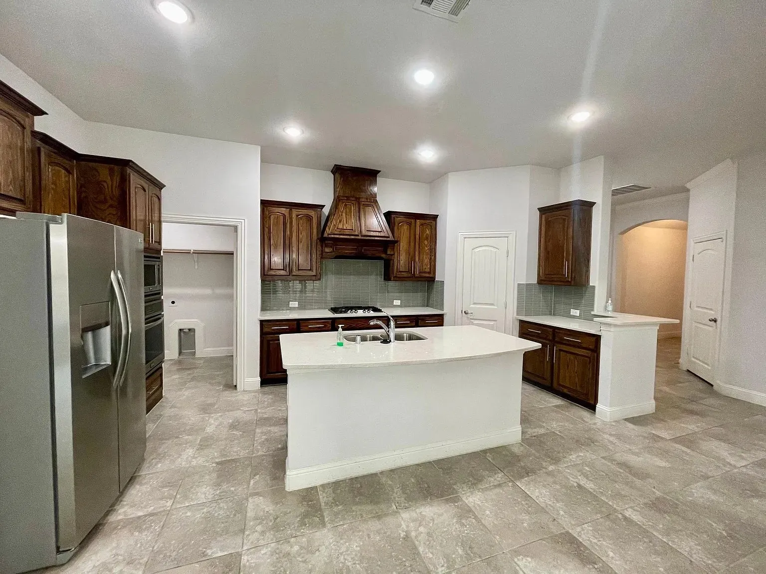 Single Family Residence For Rent in Collin County , 10705 Galveston Place, Mc Kinney, Texas 75071, 3 Bedroom, 2 Bathroom, 2 Garage spaces, 2,057 Sqft, built in 2018, mls#21392795, Real Estate Agent in Mc Kinney, Homes For Rent in Collin county, Homes For Rent in Mc Kinney, Realtor in Mc Kinney Texas, Real Estate Brokerage Independent Realty Texas, Luminita Cordes Realtor