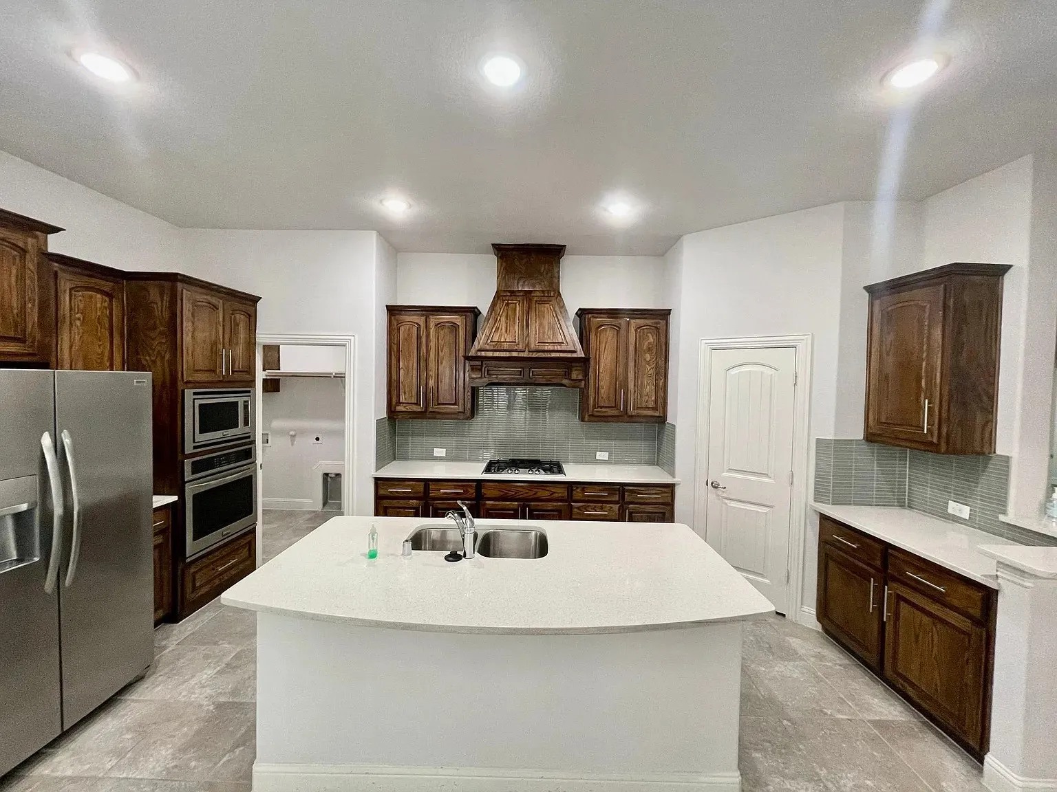 Single Family Residence For Rent in Collin County , 10705 Galveston Place, Mc Kinney, Texas 75071, 3 Bedroom, 2 Bathroom, 2 Garage spaces, 2,057 Sqft, built in 2018, mls#21392795, Real Estate Agent in Mc Kinney, Homes For Rent in Collin county, Homes For Rent in Mc Kinney, Realtor in Mc Kinney Texas, Real Estate Brokerage Independent Realty Texas, Luminita Cordes Realtor