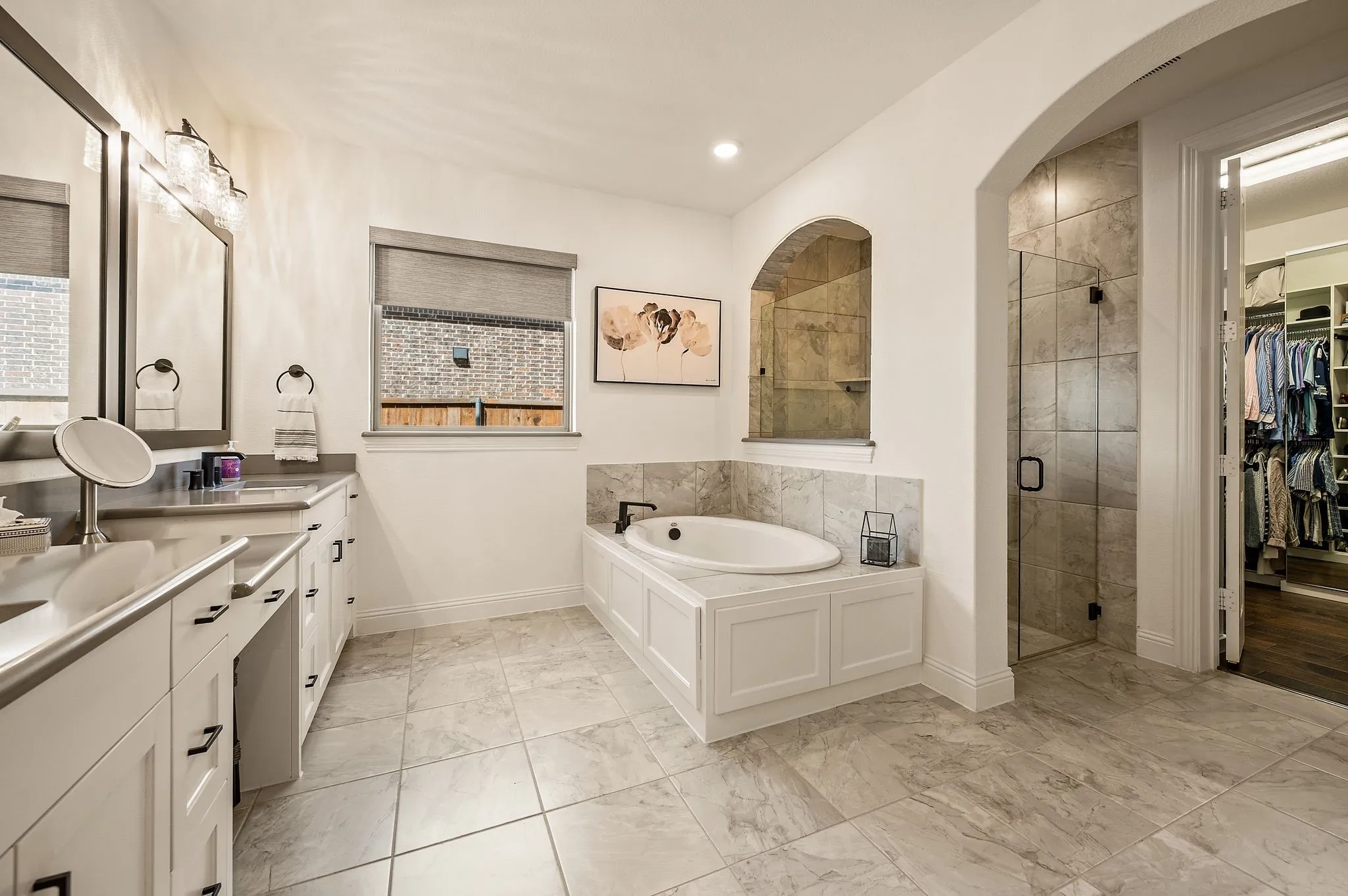 Single Family Residence For Sale in Denton County , 11625 Slumber Falls Drive, Flower Mound, Texas 76226, 5 Bedroom, 5 Bathroom, 3 Garage spaces, 4,095 Sqft, built in 2020, mls#21388437, Real Estate Agent in Flower Mound, Homes For Sale in Denton county, Homes For Sale in Flower Mound, Realtor in Flower Mound Texas, Real Estate Brokerage Independent Realty Texas, Luminita Cordes Realtor