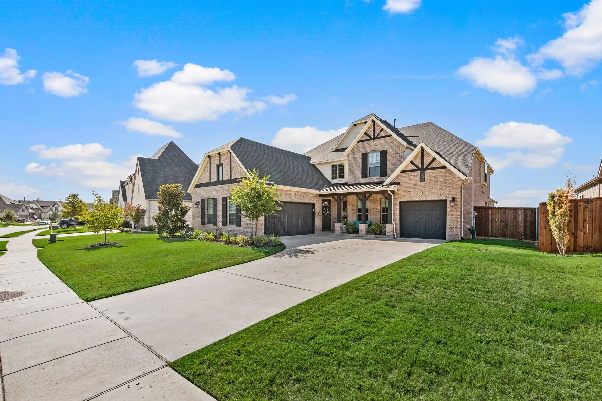 Single Family Residence For Sale in Denton County , 11625 Slumber Falls Drive, Flower Mound, Texas 76226, 5 Bedroom, 5 Bathroom, 3 Garage spaces, 4,095 Sqft, built in 2020, mls#21388437, Real Estate Agent in Flower Mound, Homes For Sale in Denton county, Homes For Sale in Flower Mound, Realtor in Flower Mound Texas, Real Estate Brokerage Independent Realty Texas, Luminita Cordes Realtor
