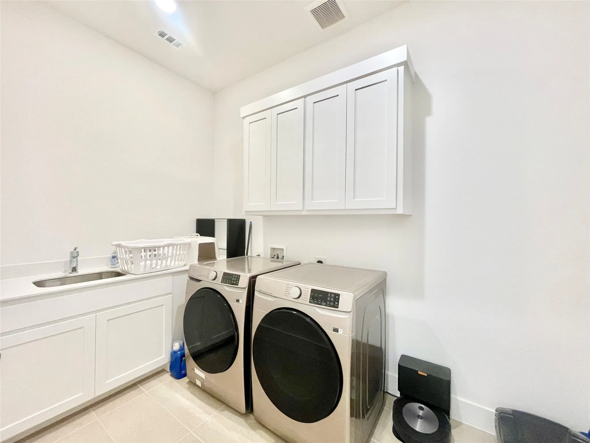 Single Family Residence For Rent in Denton County , 4460 Durst Lane, Prosper, Texas 75078, 4 Bedroom, 5 Bathroom, 3 Garage spaces, 3,532 Sqft, built in 2024, mls#21393993, Real Estate Agent in Prosper, Homes For Rent in Denton county, Homes For Rent in Prosper, Realtor in Prosper Texas, Real Estate Brokerage Independent Realty Texas, Luminita Cordes Realtor
