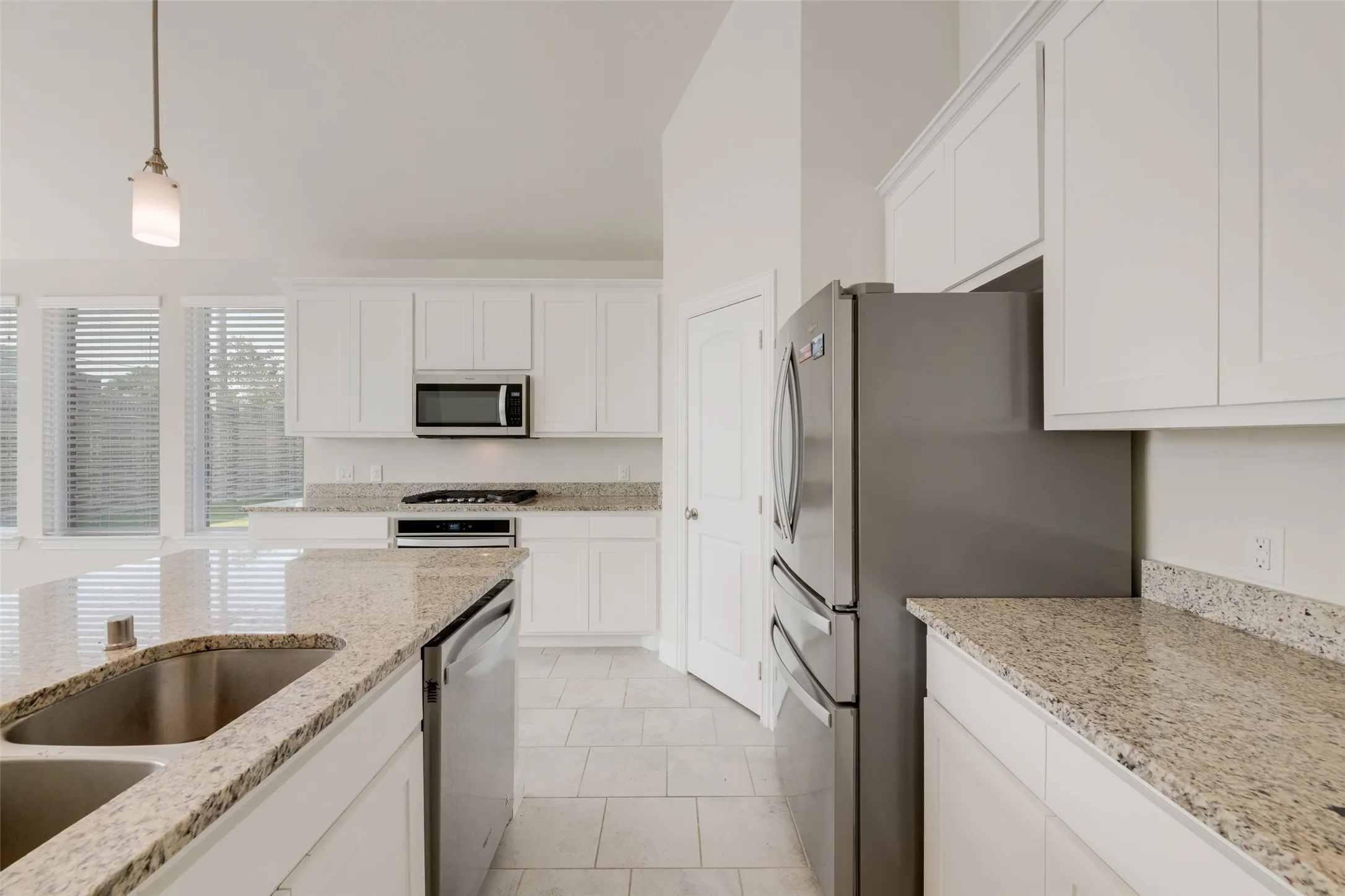 Single Family Residence For Rent in Dallas County , 397 Myrtle Beach Drive, Garland, Texas 75040, 3 Bedroom, 2 Bathroom, 2 Garage spaces, 1,890 Sqft, built in 2020, mls#21393994, Real Estate Agent in Garland, Homes For Rent in Dallas county, Homes For Rent in Garland, Realtor in Garland Texas, Real Estate Brokerage Independent Realty Texas, Luminita Cordes Realtor