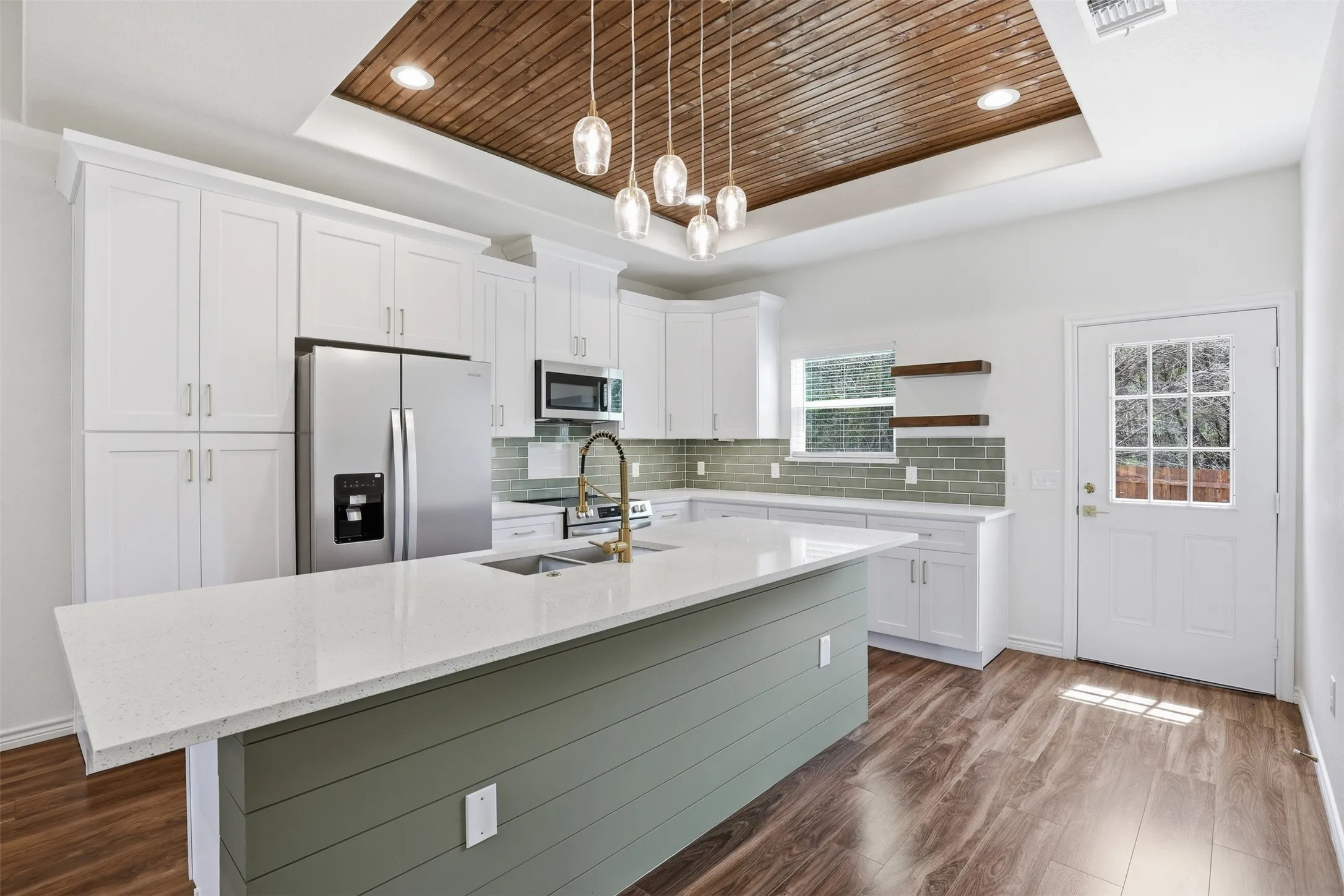 Plenty of Cabinets and Pantry storage