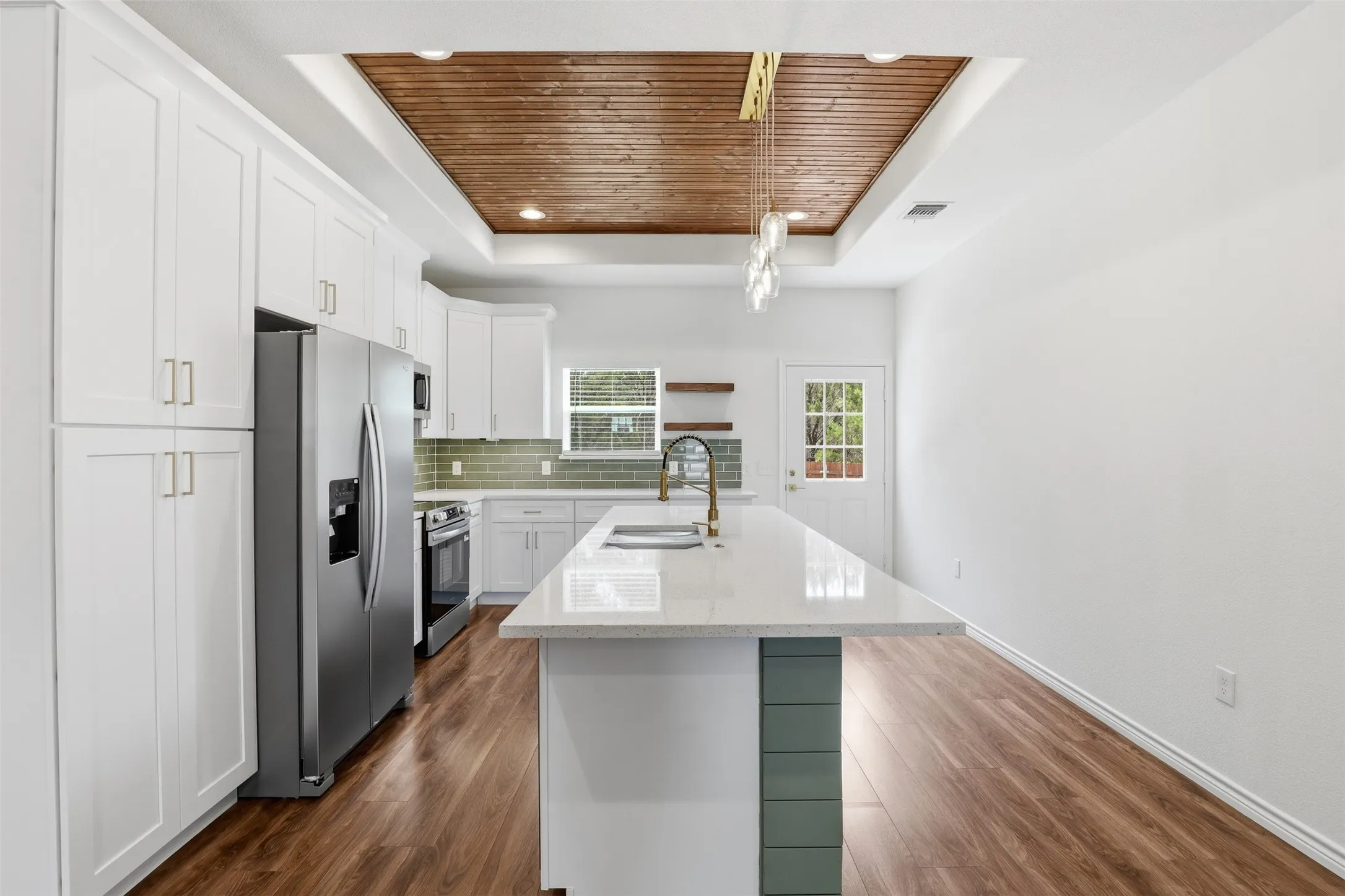 Single Family Residence For Rent in Hood County , 5718 Barkridge Drive, Granbury, Texas 76048, 3 Bedroom, 2 Bathroom, 1 Garage spaces, 1,440 Sqft, built in 2026, mls#21392980, Real Estate Agent in Granbury, Homes For Rent in Hood county, Homes For Rent in Granbury, Realtor in Granbury Texas, Real Estate Brokerage Independent Realty Texas, Luminita Cordes Realtor