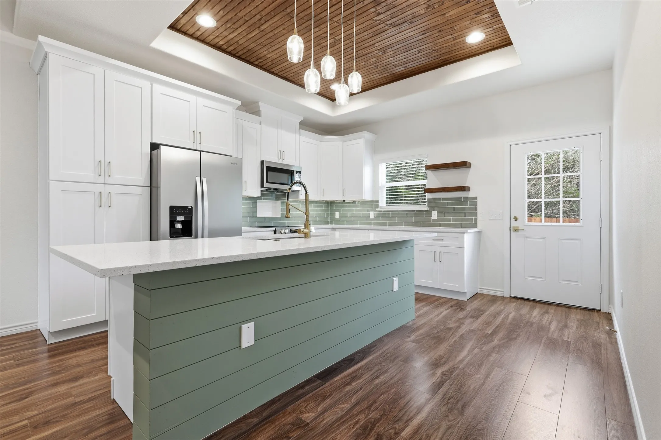 Single Family Residence For Rent in Hood County , 5718 Barkridge Drive, Granbury, Texas 76048, 3 Bedroom, 2 Bathroom, 1 Garage spaces, 1,440 Sqft, built in 2026, mls#21392980, Real Estate Agent in Granbury, Homes For Rent in Hood county, Homes For Rent in Granbury, Realtor in Granbury Texas, Real Estate Brokerage Independent Realty Texas, Luminita Cordes Realtor
