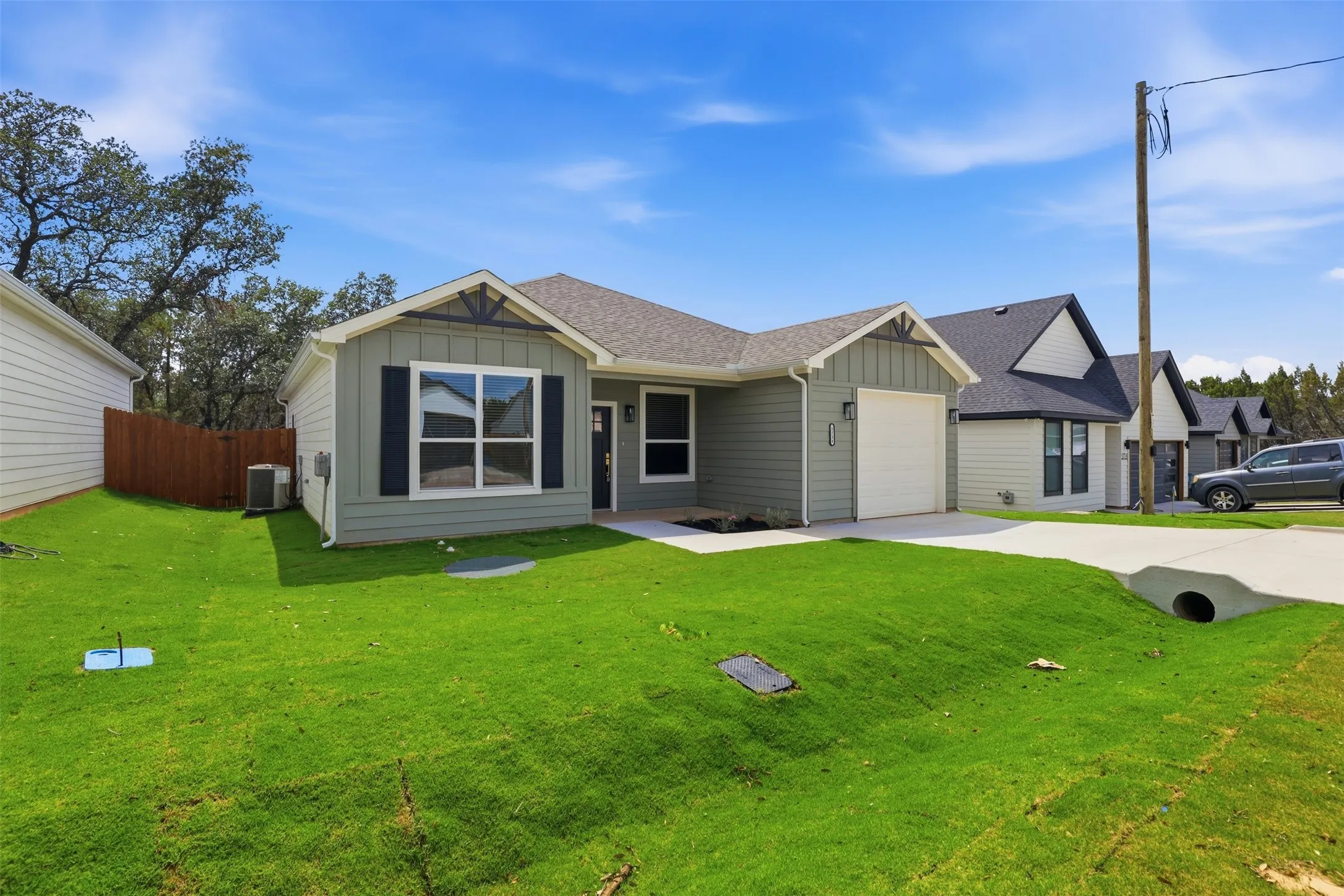 Single Family Residence For Rent in Hood County , 5718 Barkridge Drive, Granbury, Texas 76048, 3 Bedroom, 2 Bathroom, 1 Garage spaces, 1,440 Sqft, built in 2026, mls#21392980, Real Estate Agent in Granbury, Homes For Rent in Hood county, Homes For Rent in Granbury, Realtor in Granbury Texas, Real Estate Brokerage Independent Realty Texas, Luminita Cordes Realtor