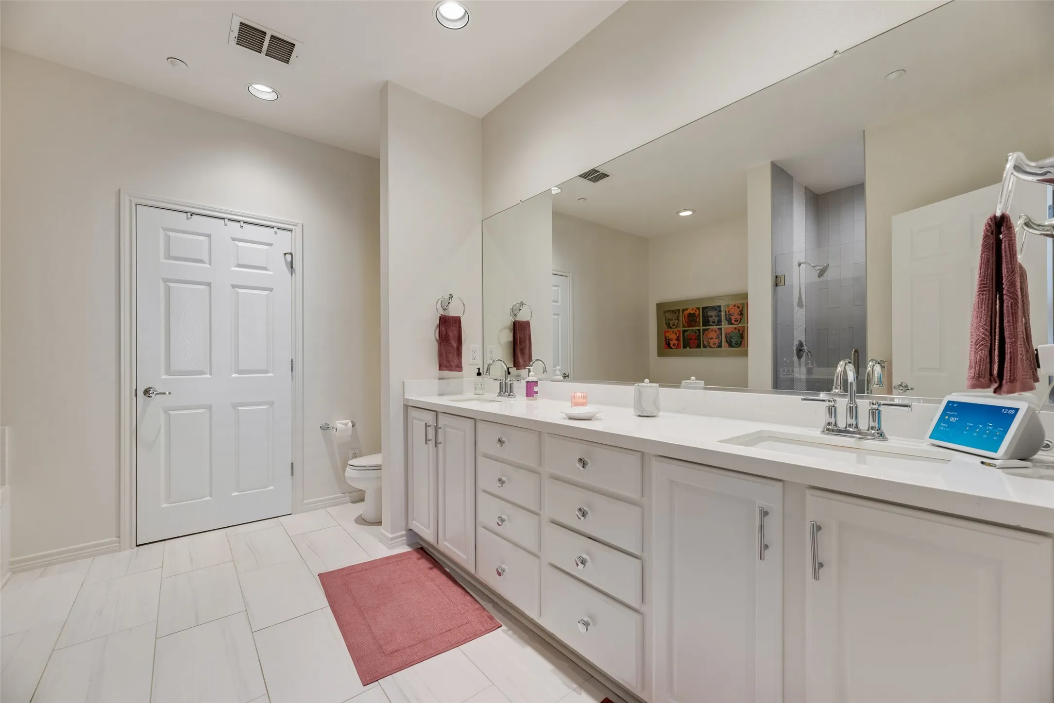 Condominium For Sale in Dallas County , 4411 Mckinney Avenue 16, Dallas, Texas 75205, 2 Bedroom, 3 Bathroom, 2 Garage spaces, 1,854 Sqft, built in 2001, mls#21392120, Real Estate Agent in Dallas, Homes For Sale in Dallas county, Homes For Sale in Dallas, Realtor in Dallas Texas, Real Estate Brokerage Independent Realty Texas, Luminita Cordes Realtor