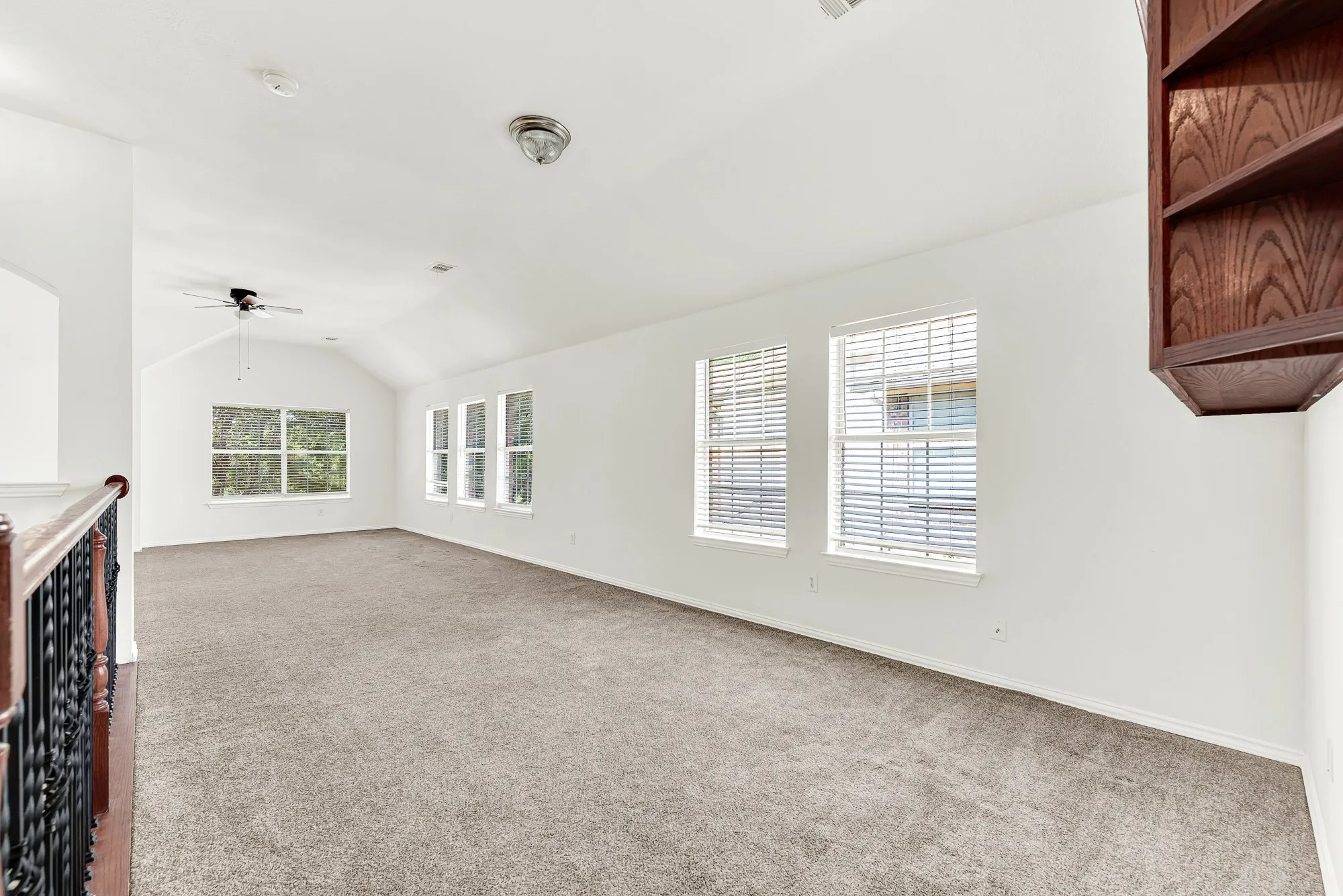 Single Family Residence For Rent in Denton County , 13270 Roadster Drive, Frisco, Texas 75033, 4 Bedroom, 3 Bathroom, 2 Garage spaces, 3,230 Sqft, built in 2004, mls#21311695, Real Estate Agent in Frisco, Homes For Rent in Denton county, Homes For Rent in Frisco, Realtor in Frisco Texas, Real Estate Brokerage Independent Realty Texas, Luminita Cordes Realtor
