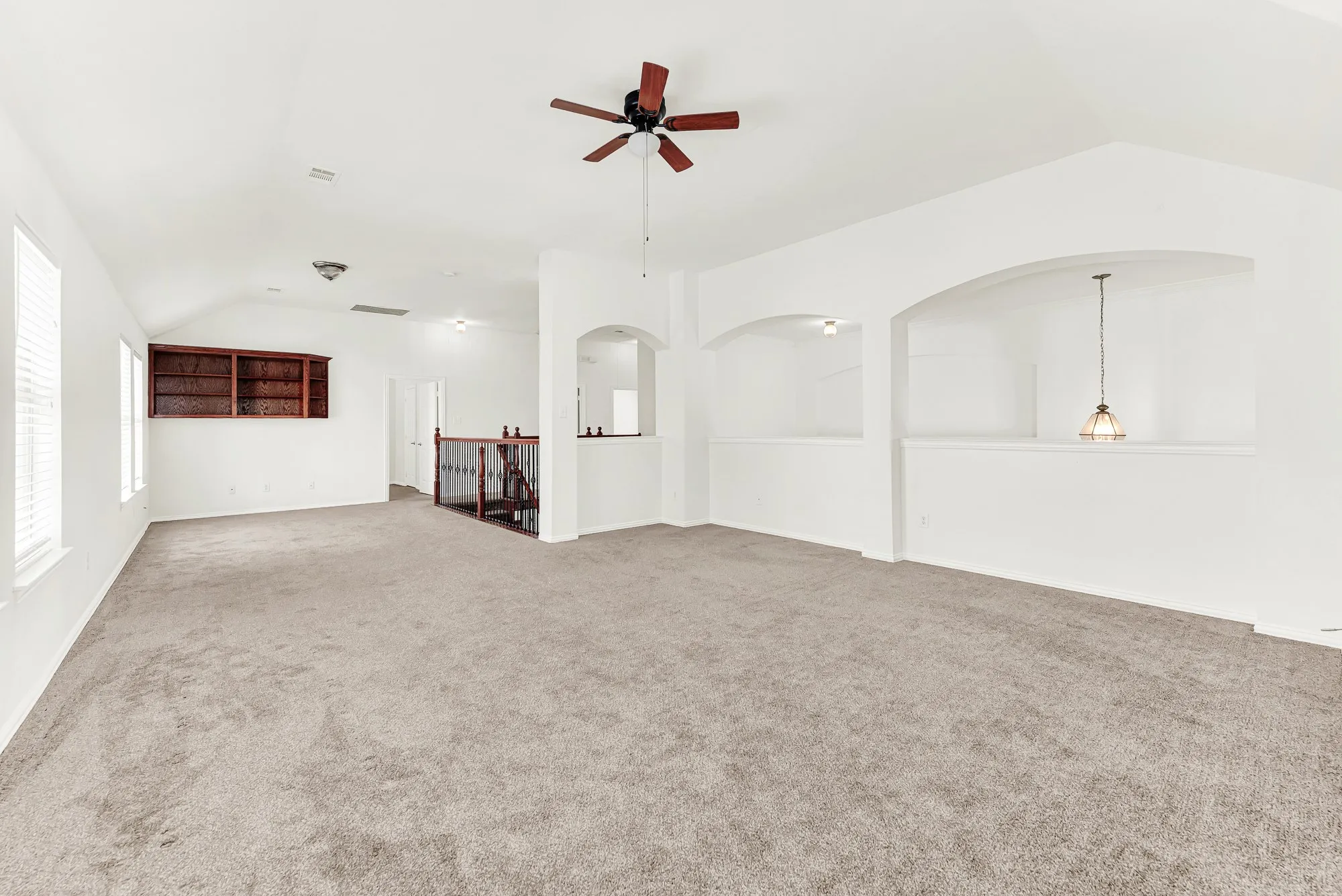 Single Family Residence For Rent in Denton County , 13270 Roadster Drive, Frisco, Texas 75033, 4 Bedroom, 3 Bathroom, 2 Garage spaces, 3,230 Sqft, built in 2004, mls#21311695, Real Estate Agent in Frisco, Homes For Rent in Denton county, Homes For Rent in Frisco, Realtor in Frisco Texas, Real Estate Brokerage Independent Realty Texas, Luminita Cordes Realtor
