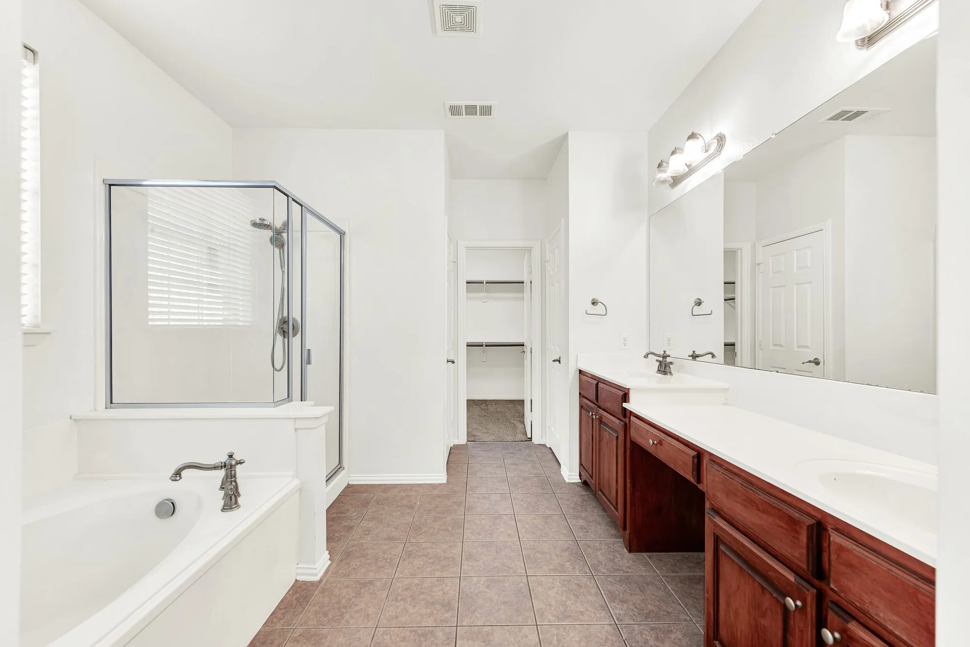 Single Family Residence For Rent in Denton County , 13270 Roadster Drive, Frisco, Texas 75033, 4 Bedroom, 3 Bathroom, 2 Garage spaces, 3,230 Sqft, built in 2004, mls#21311695, Real Estate Agent in Frisco, Homes For Rent in Denton county, Homes For Rent in Frisco, Realtor in Frisco Texas, Real Estate Brokerage Independent Realty Texas, Luminita Cordes Realtor