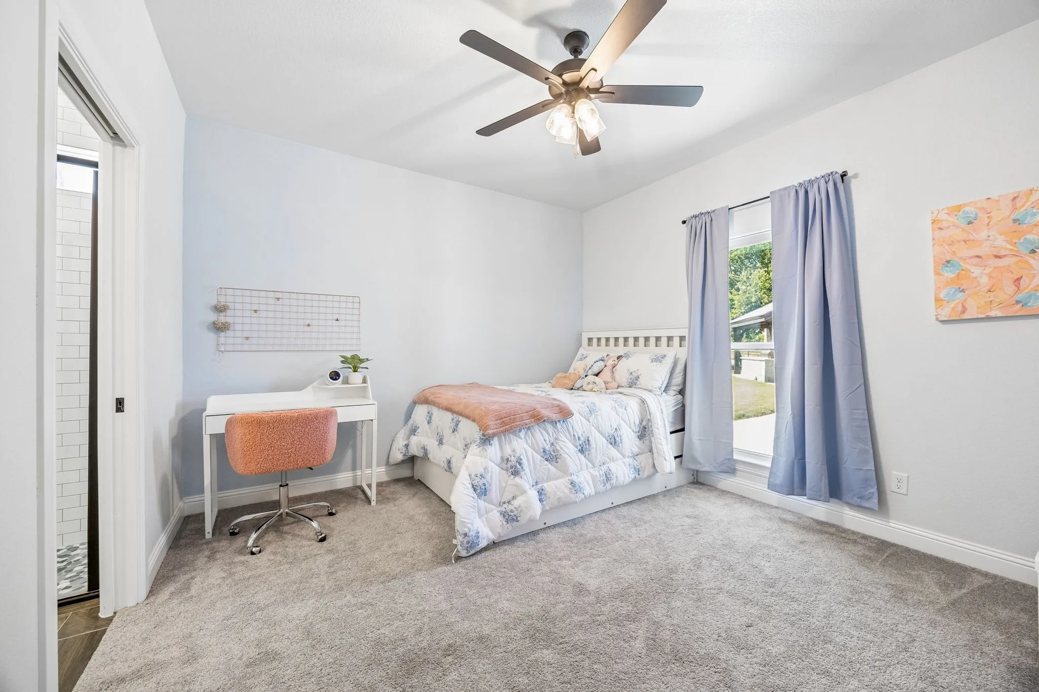 Secondary bedroom with ensuite bath