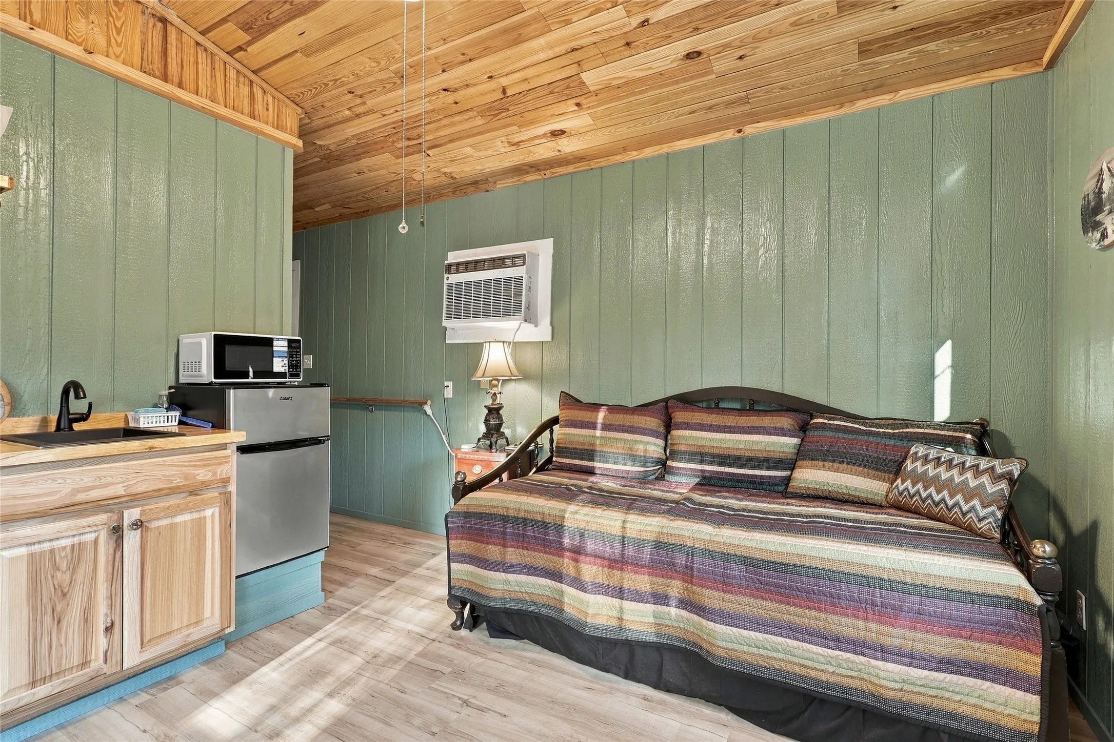 Guest Cottage