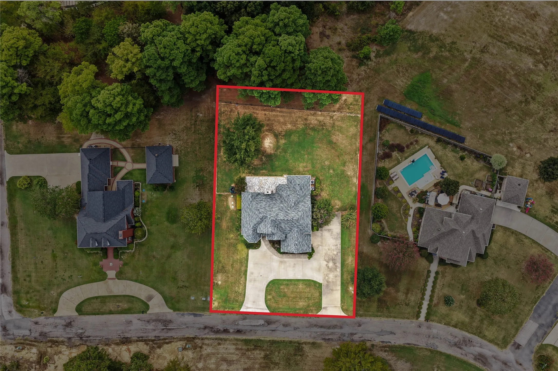 Single Family Residence For Sale in Titus County , 132 Private Road 4206, Mt Pleasant, Texas 75455, 4 Bedroom, 3 Bathroom, 2 Garage spaces, 3,051 Sqft, built in 2006, mls#21393979, Real Estate Agent in Mt Pleasant, Homes For Sale in Titus county, Homes For Sale in Mt Pleasant, Realtor in Mt Pleasant Texas, Real Estate Brokerage Independent Realty Texas, Luminita Cordes Realtor