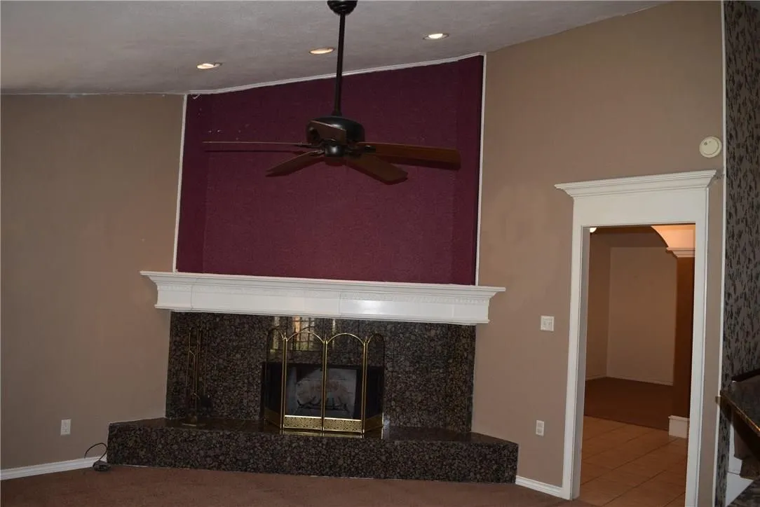 Single Family Residence For Rent in Kaufman County , 512 Rosewood Lane, Forney, Texas 75126, 4 Bedroom, 2 Bathroom, 2 Garage spaces, 1,805 Sqft, built in 1985, mls#21394031, Real Estate Agent in Forney, Homes For Rent in Kaufman county, Homes For Rent in Forney, Realtor in Forney Texas, Real Estate Brokerage Independent Realty Texas, Luminita Cordes Realtor