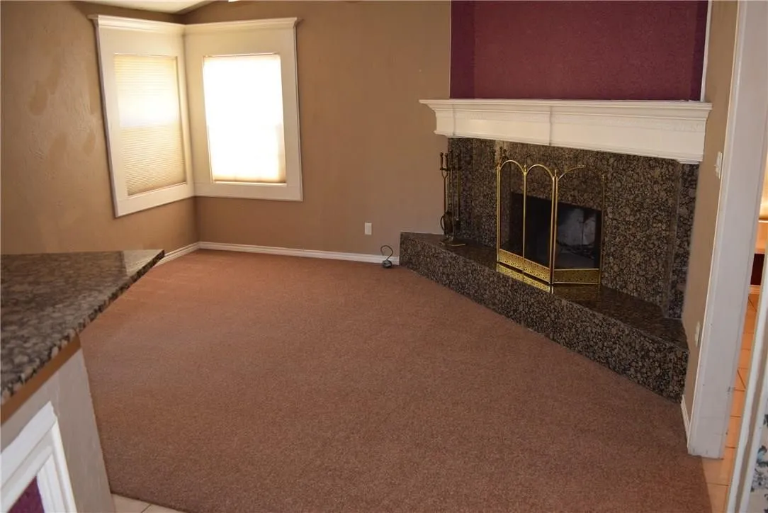 Single Family Residence For Rent in Kaufman County , 512 Rosewood Lane, Forney, Texas 75126, 4 Bedroom, 2 Bathroom, 2 Garage spaces, 1,805 Sqft, built in 1985, mls#21394031, Real Estate Agent in Forney, Homes For Rent in Kaufman county, Homes For Rent in Forney, Realtor in Forney Texas, Real Estate Brokerage Independent Realty Texas, Luminita Cordes Realtor