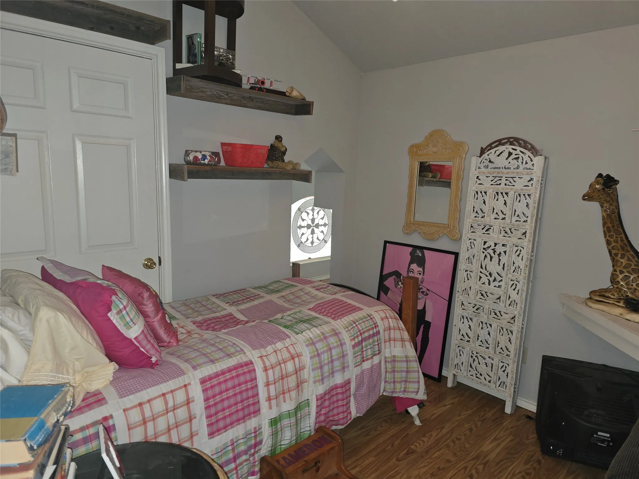 Single Family Residence For Rent in Parker County , 437 Sugar Tree Drive, Lipan, Texas 76462, 4 Bedroom, 3 Bathroom, 2 Garage spaces, 3,851 Sqft, built in 1999, mls#21394035, Real Estate Agent in Lipan, Homes For Rent in Parker county, Homes For Rent in Lipan, Realtor in Lipan Texas, Real Estate Brokerage Independent Realty Texas, Luminita Cordes Realtor