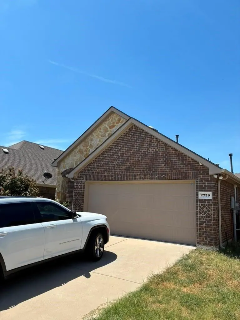 Single Family Residence For Sale in Kaufman County , 2729 Pease Drive, Forney, Texas 75126, 3 Bedroom, 2 Bathroom, 2 Garage spaces, 1,470 Sqft, built in 2019, mls#21394003, Real Estate Agent in Forney, Homes For Sale in Kaufman county, Homes For Sale in Forney, Realtor in Forney Texas, Real Estate Brokerage Independent Realty Texas, Luminita Cordes Realtor