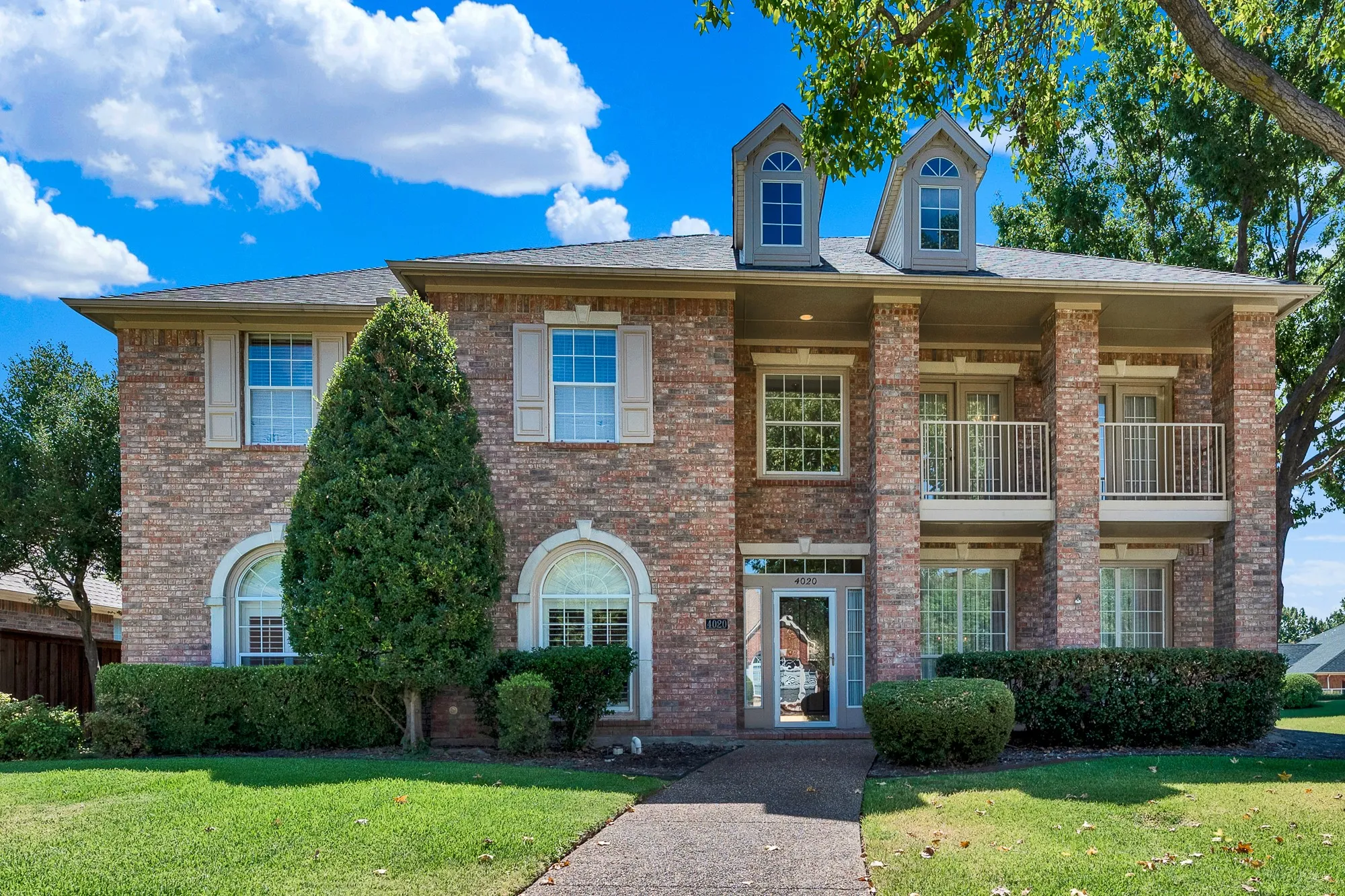Welcome to 4020 Mayflower a FABULOUS REMODEL OPPURTUNITY!!! A stately brick facade with double dormer windows and classic columns creates exceptional curb appeal. Step through the front door into an inviting home designed for both comfort and grand entertaining.