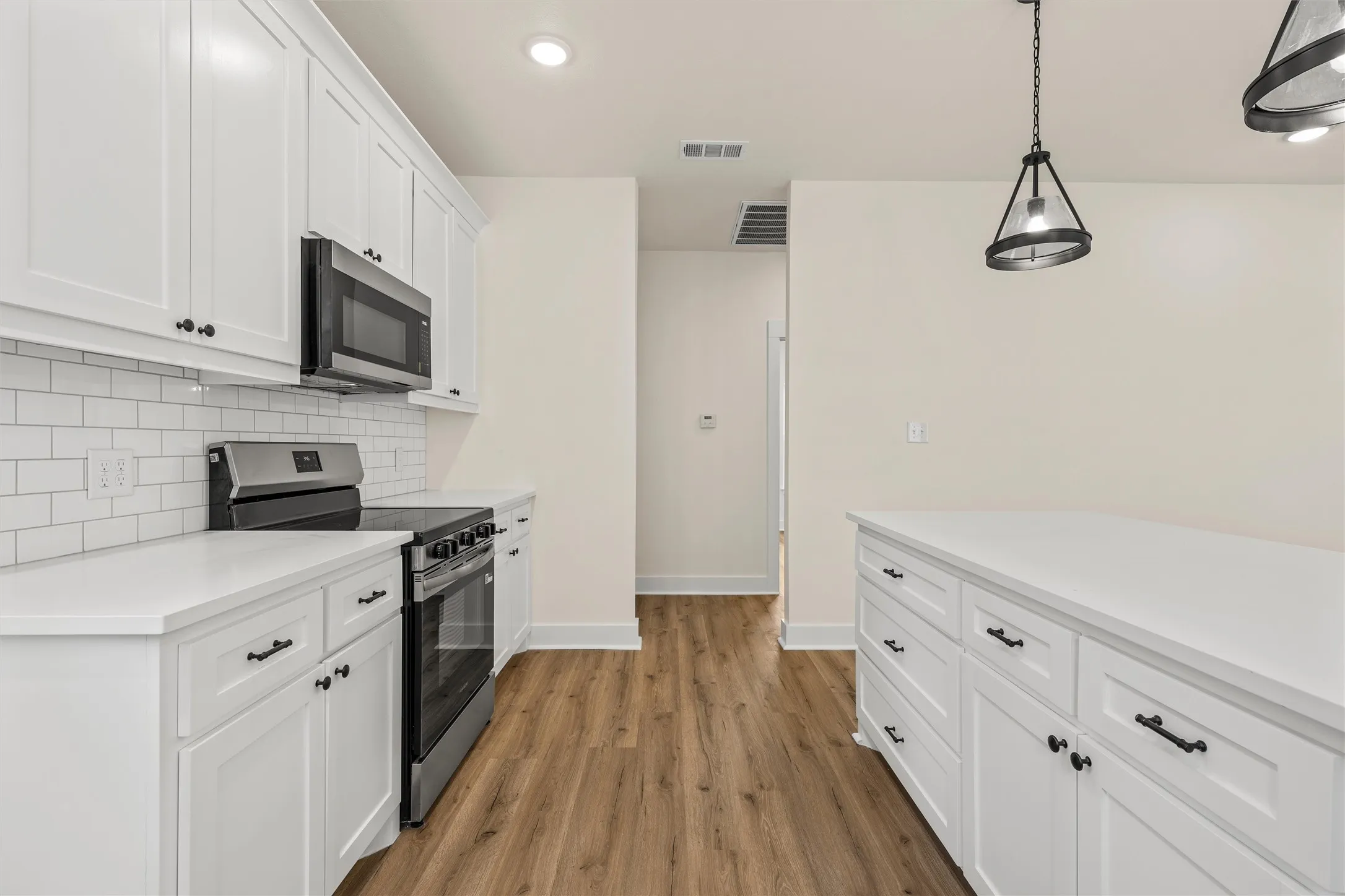 Single Family Residence For Sale in Mc Lennan County , 1616 N 17th Street, Waco, Texas 76707, 3 Bedroom, 3 Bathroom, Garage spaces, 1,791 Sqft, built in 2026, mls#21393707, Real Estate Agent in Waco, Homes For Sale in Mc Lennan county, Homes For Sale in Waco, Realtor in Waco Texas, Real Estate Brokerage Independent Realty Texas, Luminita Cordes Realtor
