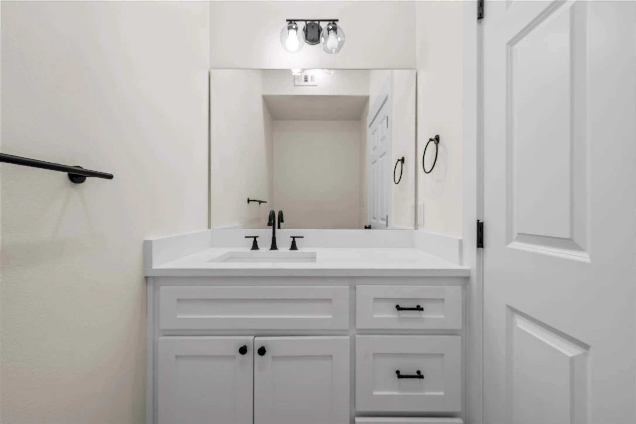 Single Family Residence For Sale in Mc Lennan County , 1616 N 17th Street, Waco, Texas 76707, 3 Bedroom, 3 Bathroom, Garage spaces, 1,791 Sqft, built in 2026, mls#21393707, Real Estate Agent in Waco, Homes For Sale in Mc Lennan county, Homes For Sale in Waco, Realtor in Waco Texas, Real Estate Brokerage Independent Realty Texas, Luminita Cordes Realtor