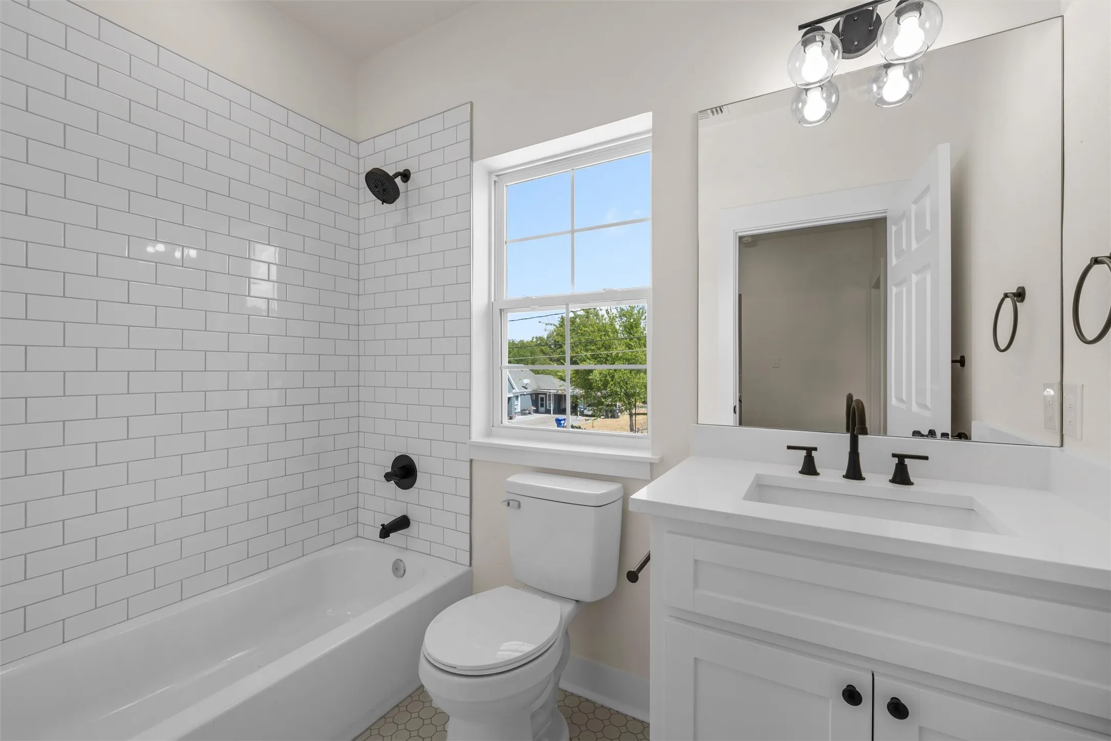 Single Family Residence For Sale in Mc Lennan County , 1616 N 17th Street, Waco, Texas 76707, 3 Bedroom, 3 Bathroom, Garage spaces, 1,791 Sqft, built in 2026, mls#21393707, Real Estate Agent in Waco, Homes For Sale in Mc Lennan county, Homes For Sale in Waco, Realtor in Waco Texas, Real Estate Brokerage Independent Realty Texas, Luminita Cordes Realtor